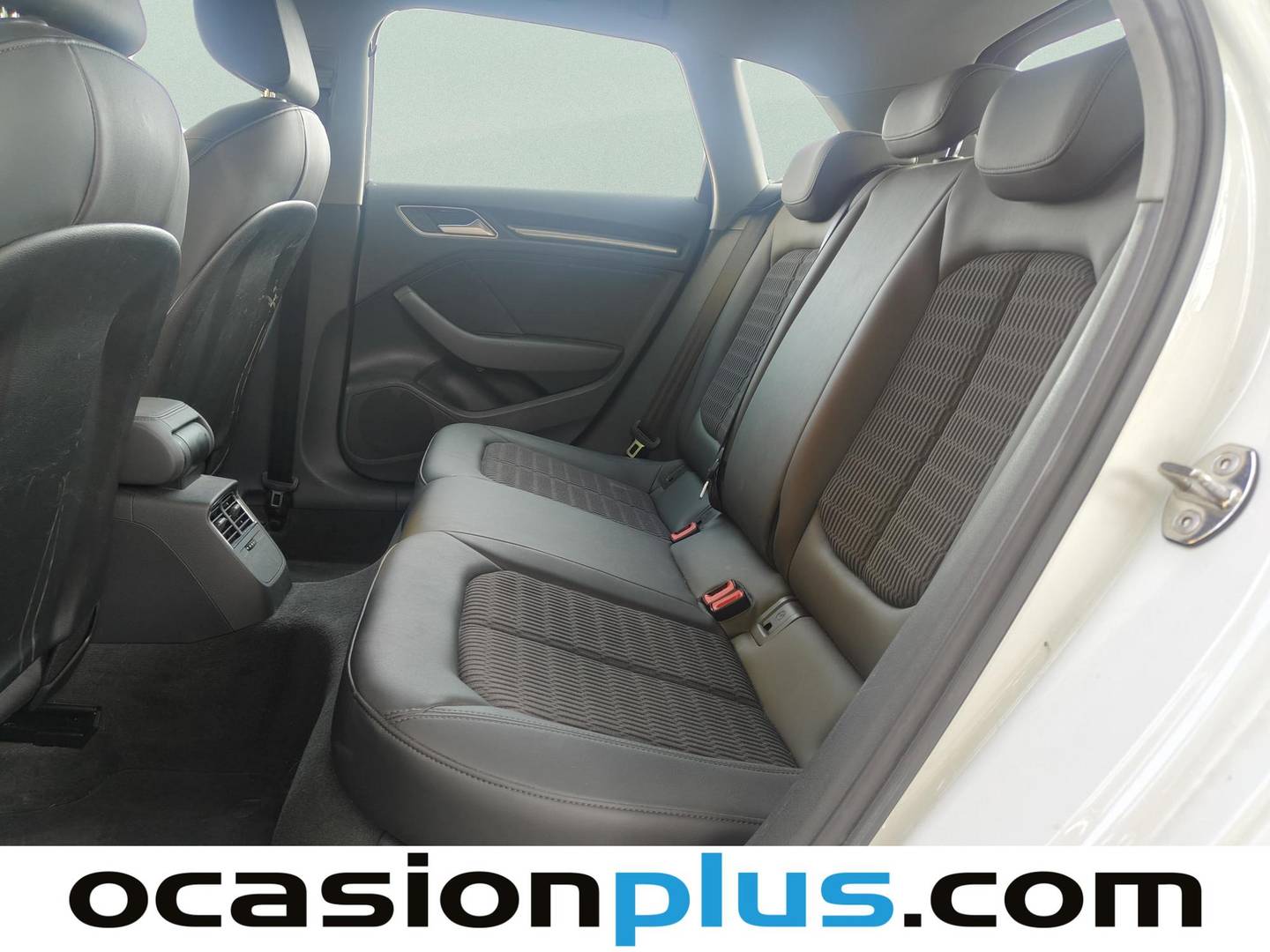 Foto asientos traseros Audi A3 Audi A3 Sportback design 30 TDI (116 CV)