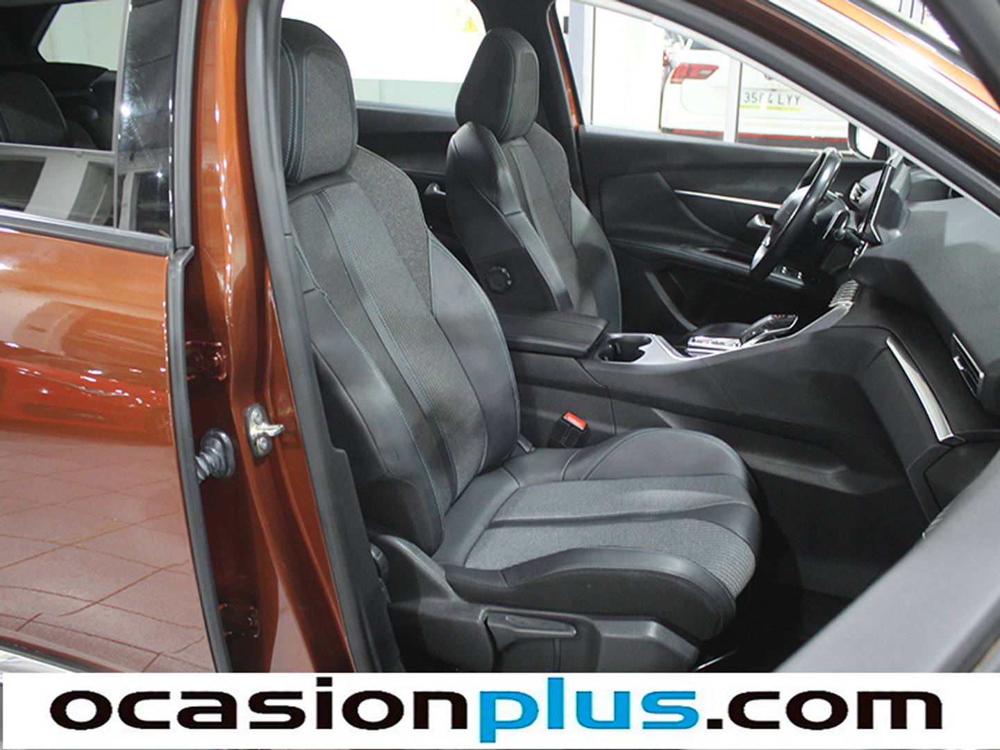 Foto Peugeot 5008 Peugeot 5008 BlueHDi 130 S&S Allure EAT8 (130 CV) 7 Plazas