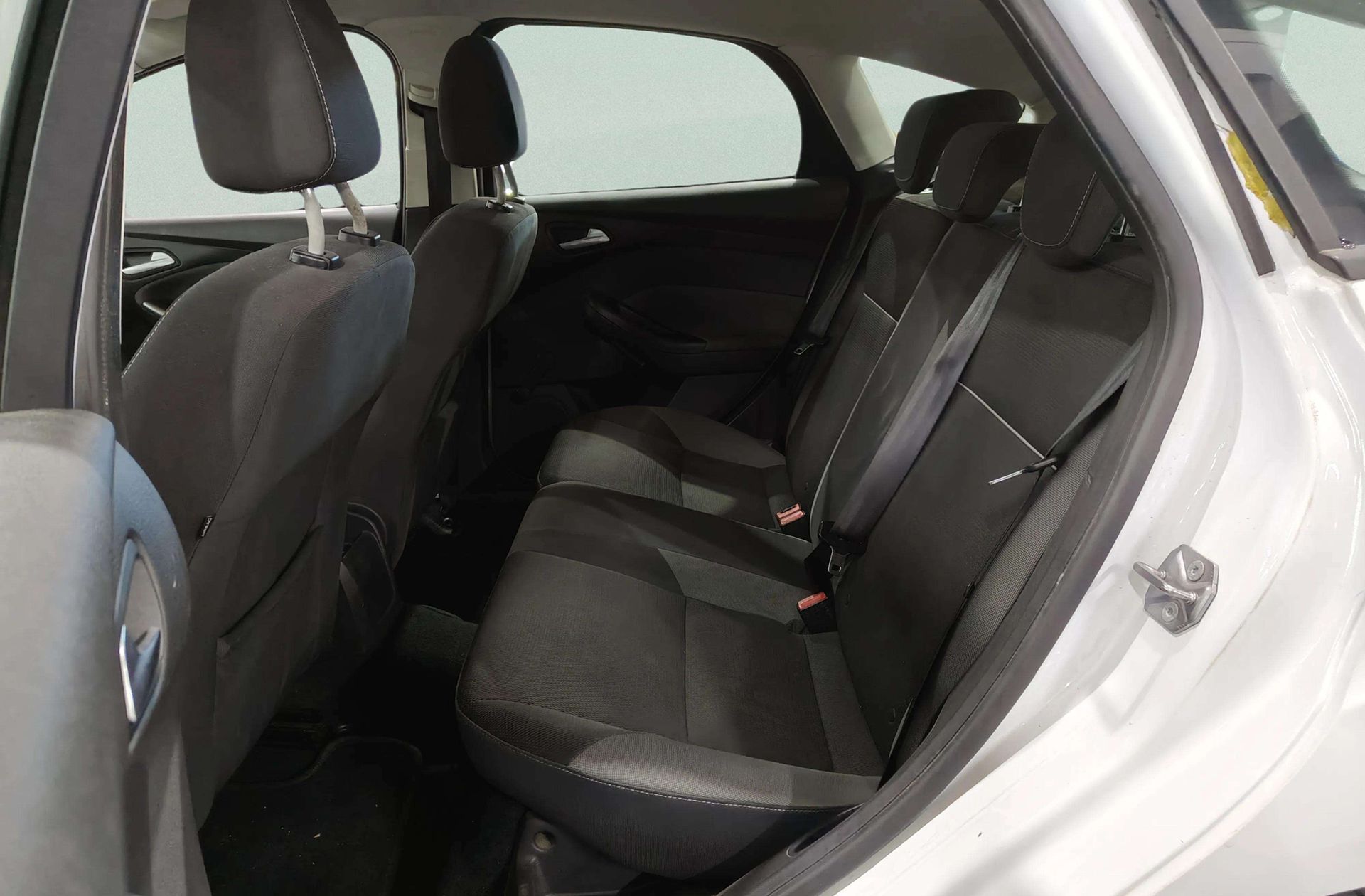 Ford Focus 1.6 TDCi Trend - foto 9