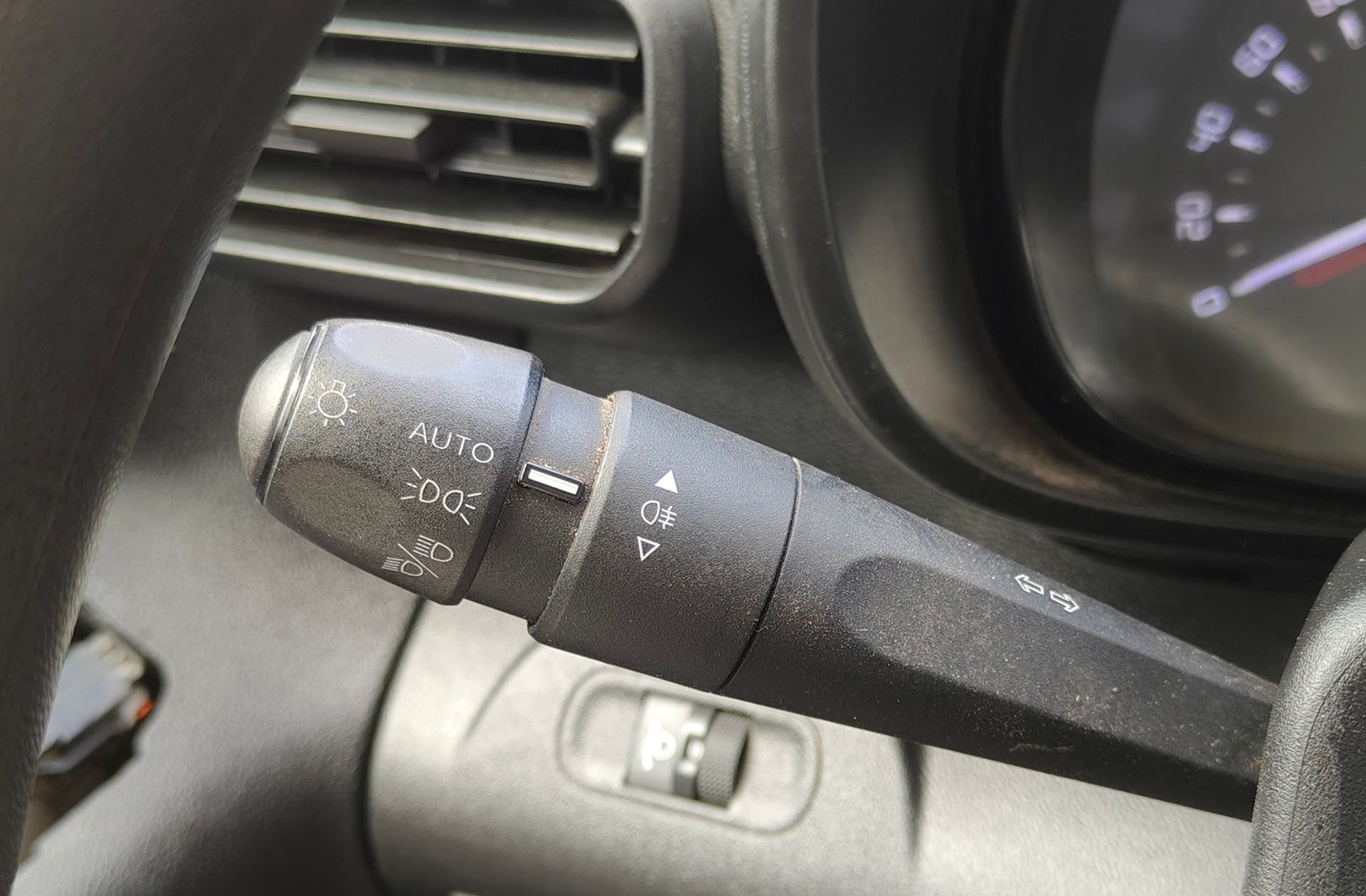 Citroën Berlingo Combi BlueHDi 100 Live Talla M - foto 18
