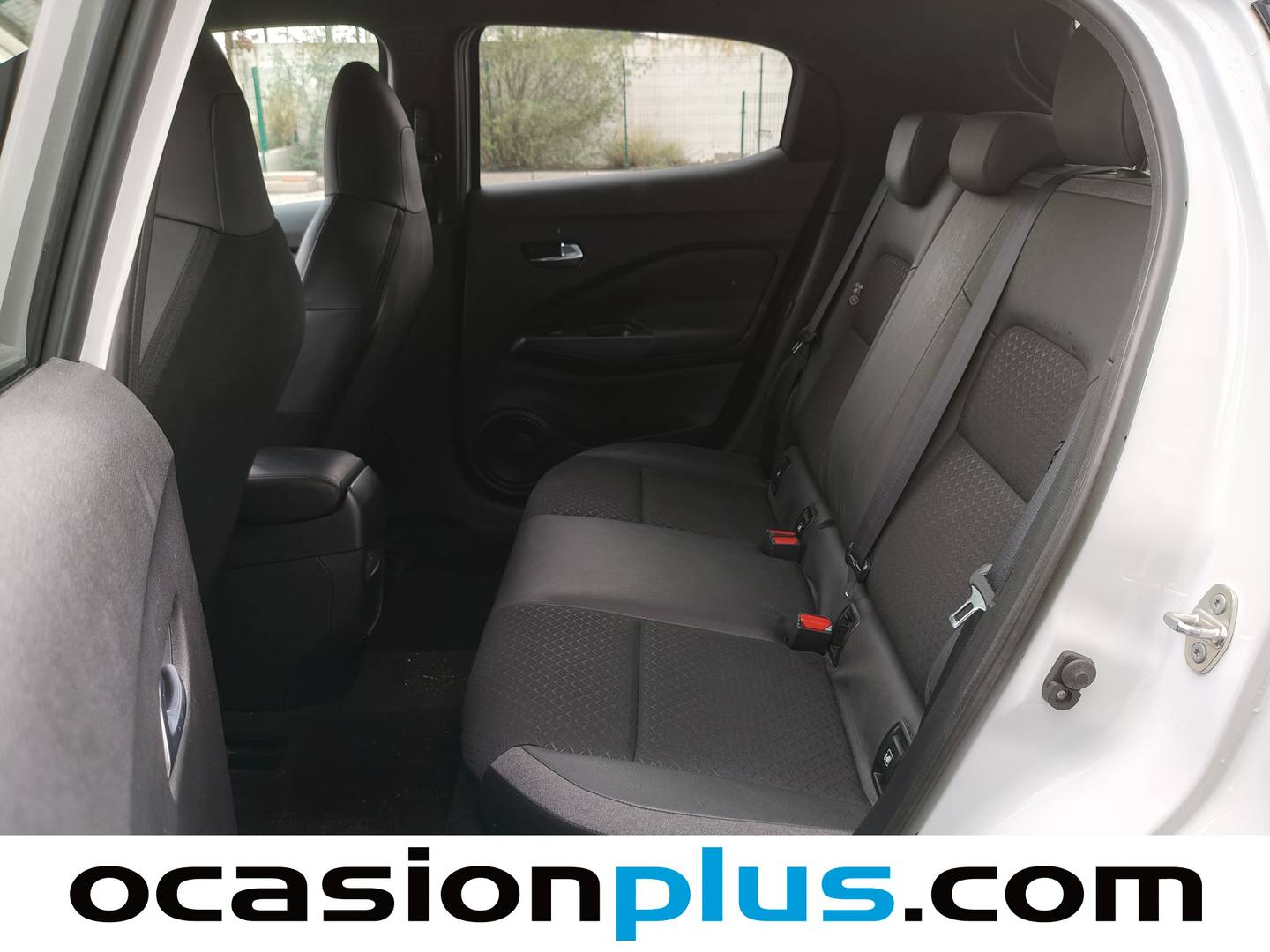 Foto Nissan JUKE Nissan Juke DIG-T N-Connecta 4x2 DCT (114 CV)