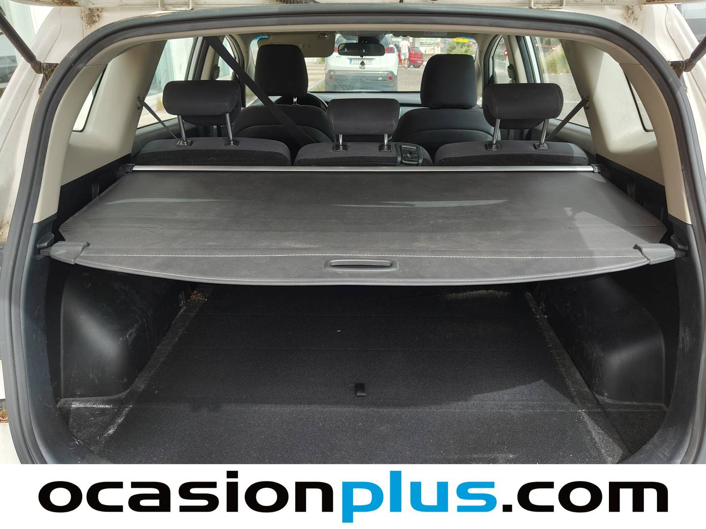 Fotos maletero KIA Carens Kia Carens 1.6 GDi Concept (135 CV)