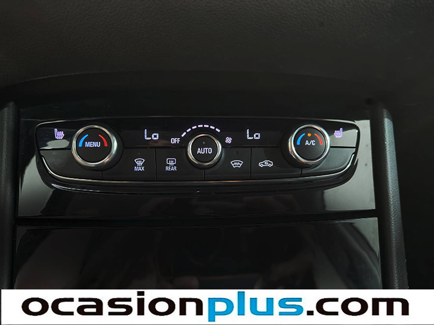 Foto Opel Grandland X PHEV Opel Grandland X 1.6 Turbo PHEV Ultimate 4x2 Auto (224 CV)