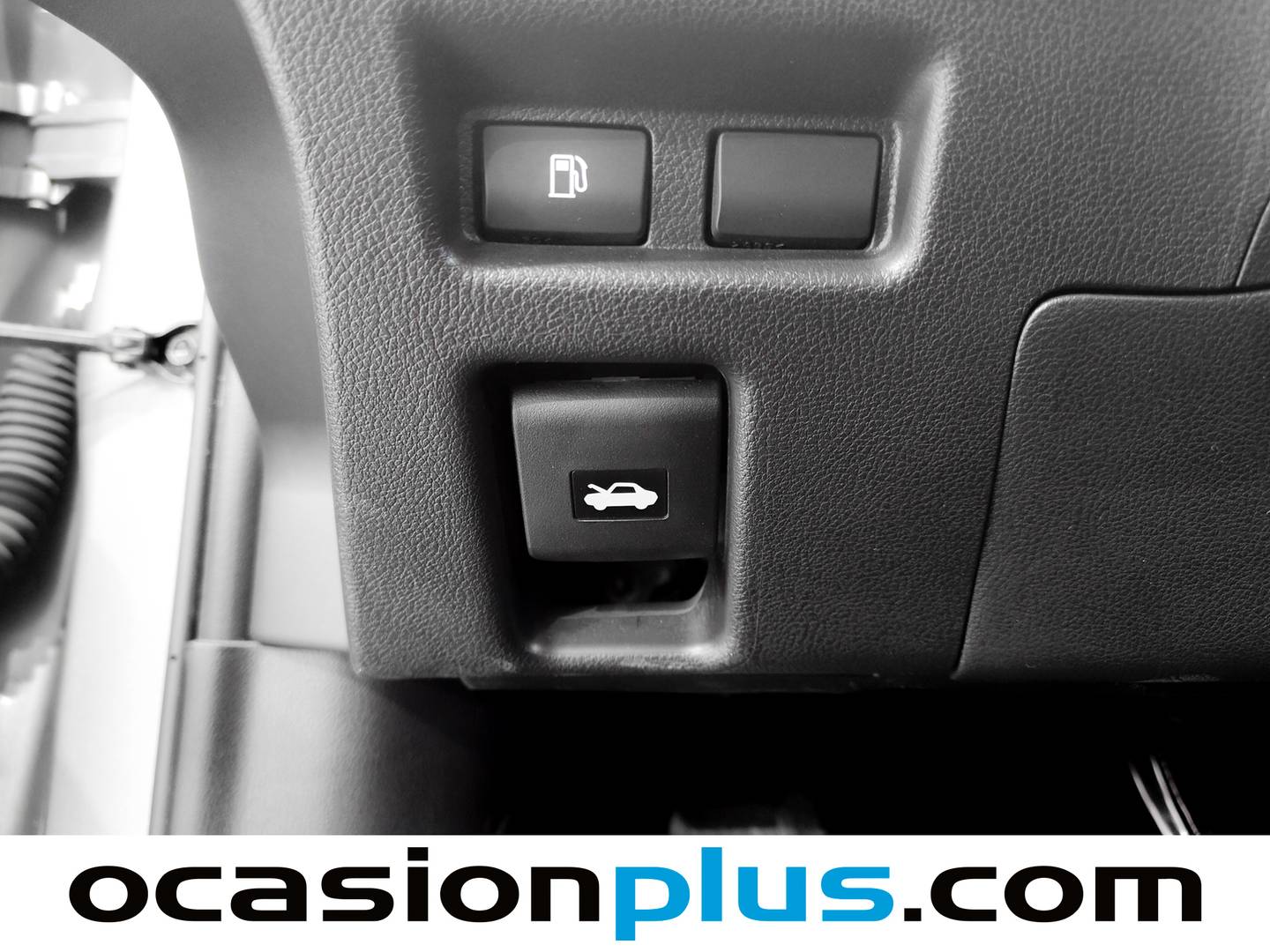 Foto Lexus UX Lexus UX 250h Business 2WD (184 CV)