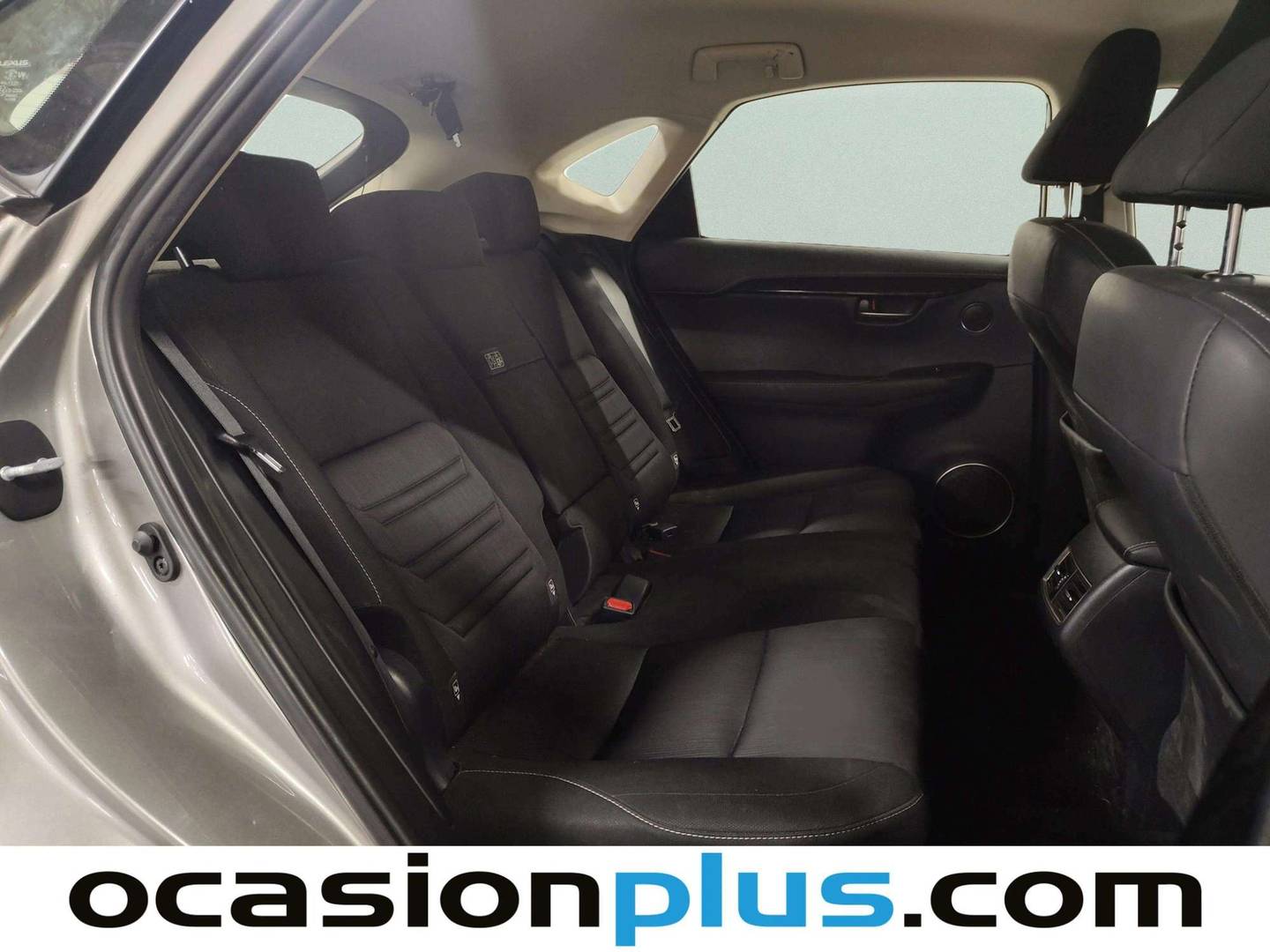 Lexus NX Lexus NX 300h Business 2WD (197 CV) al mejor precio