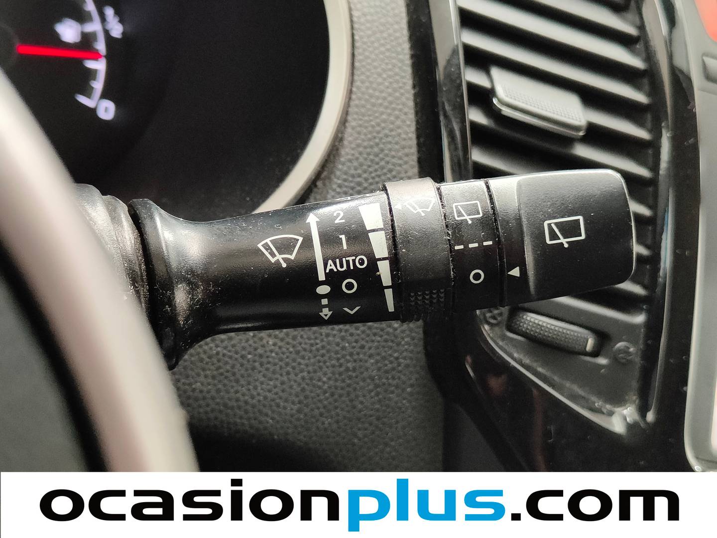 Accesorios del KIA Venga KIA Venga 1.4 CVVT x-Tech17 (90 CV)