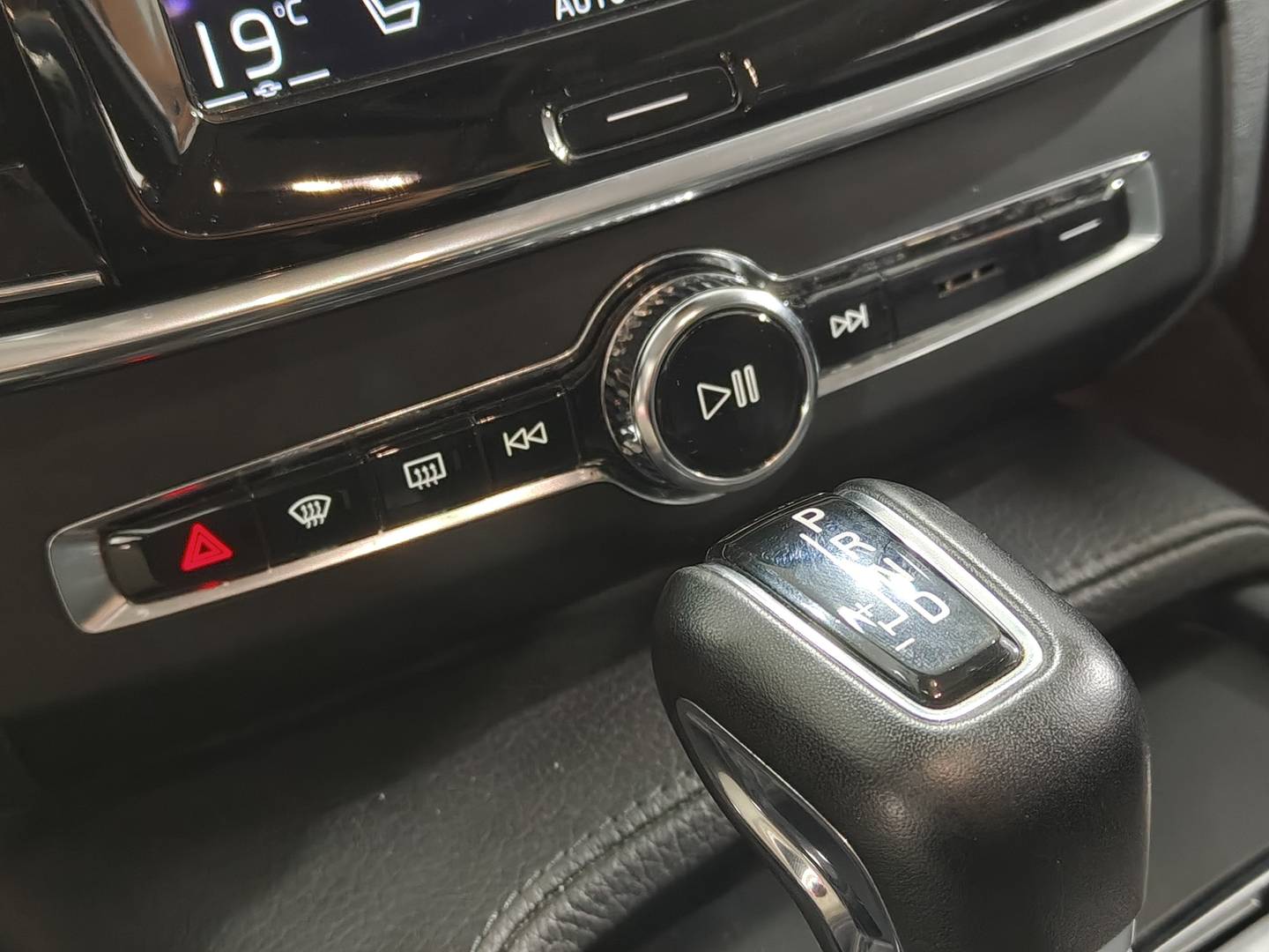 Foto Volvo S90 Volvo S90 2.0 D4 Momentum Auto (190 CV)