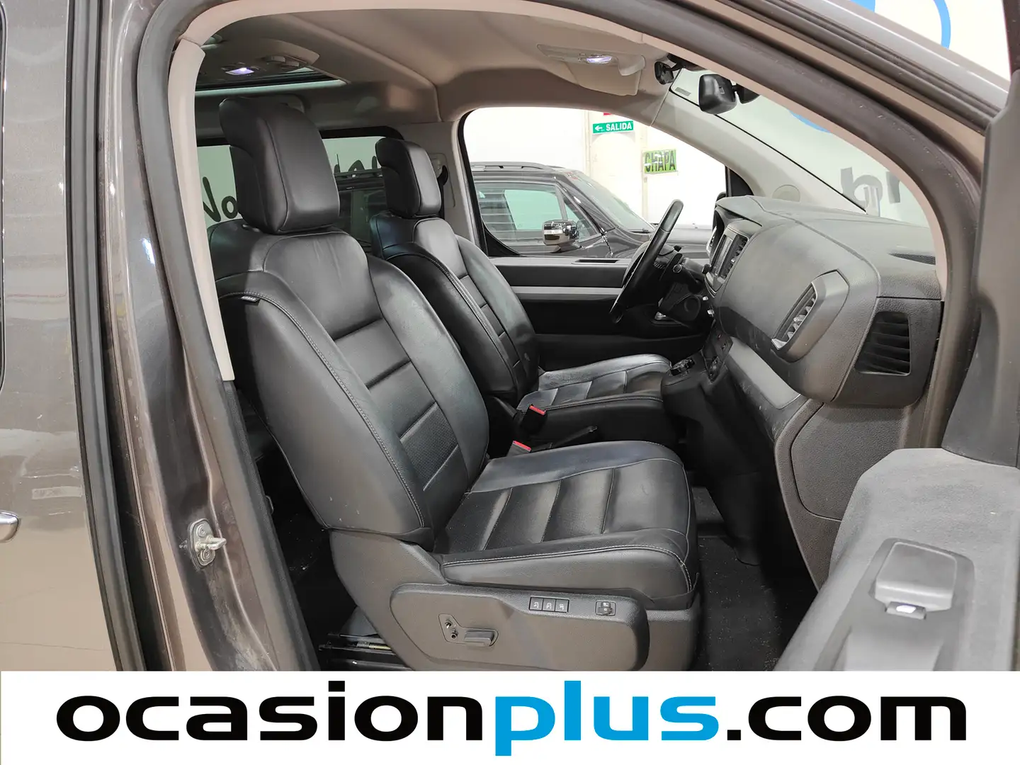 Foto Peugeot Traveller Peugeot Traveller BlueHDi 150 Allure Standard EAT6 (180 CV) 8 Plazas