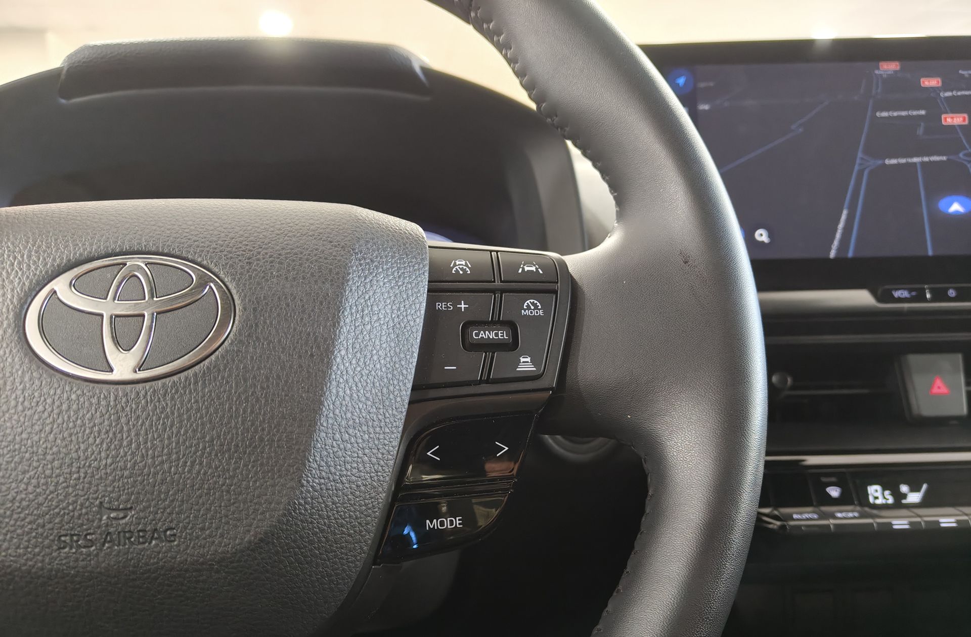 Toyota C-HR 200H Advance - foto 26