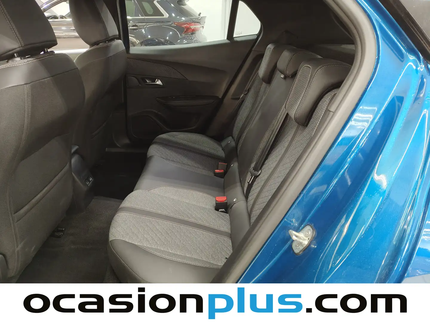 Foto Peugeot 2008 Peugeot 2008 PureTech 100 S&S Allure (100 CV)