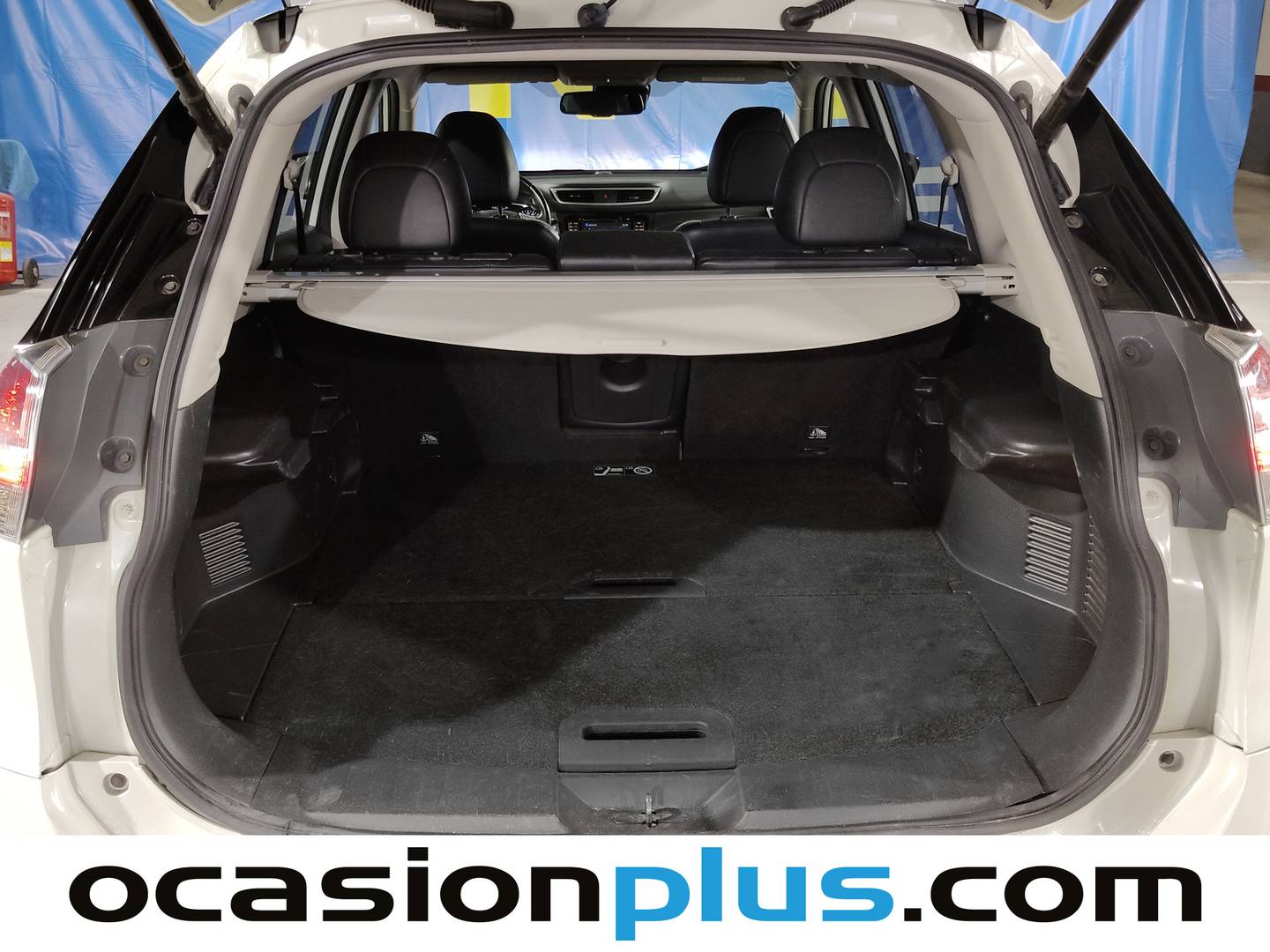 Fotos maletero Nissan X-TRAIL Nissan X-Trail 1.6 dCi Tekna Xtronic (130 CV)