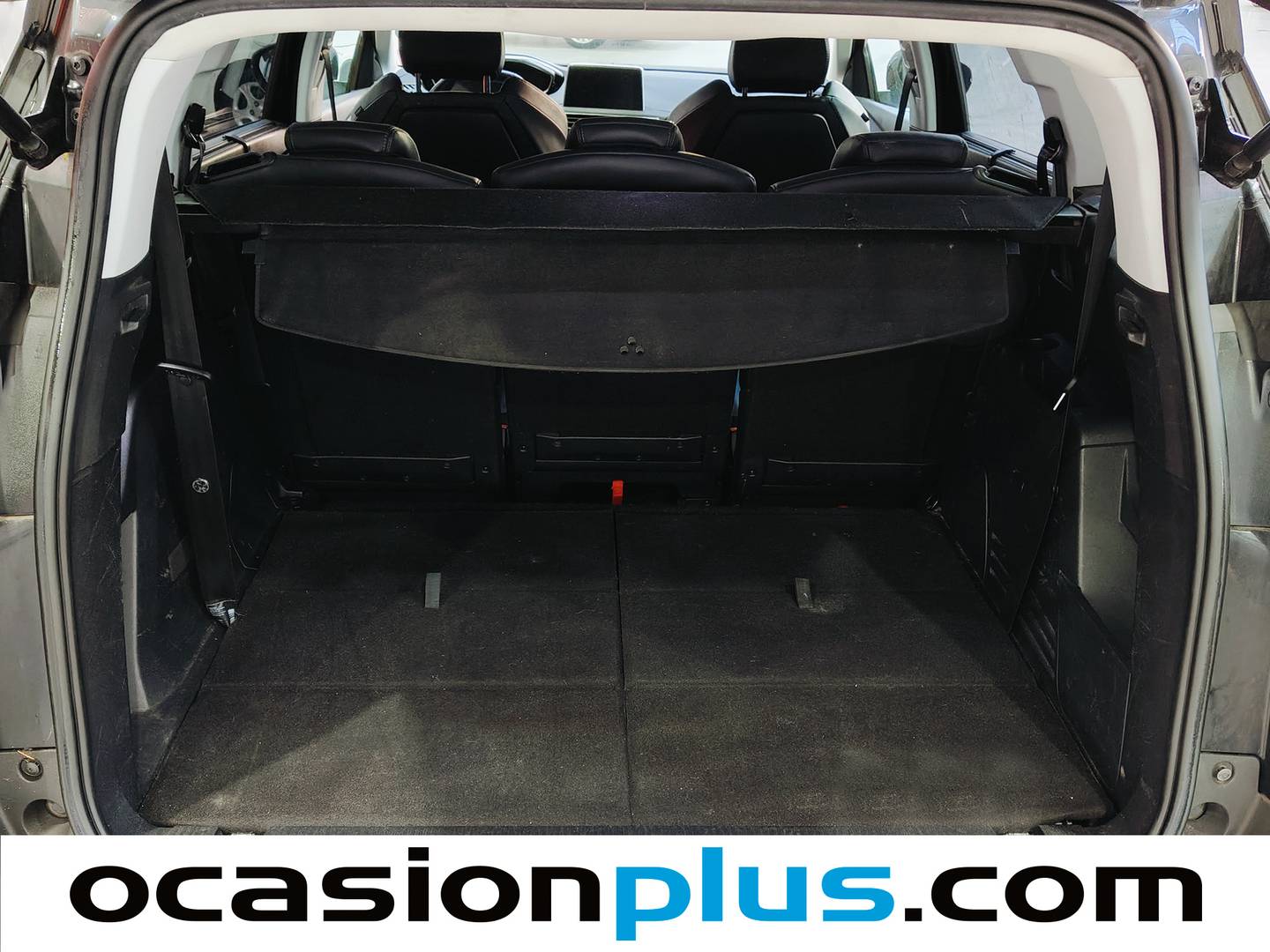Foto Peugeot 5008 Peugeot 5008 PureTech 130 S&S Allure (130 CV) 7 Plazas siete plazas