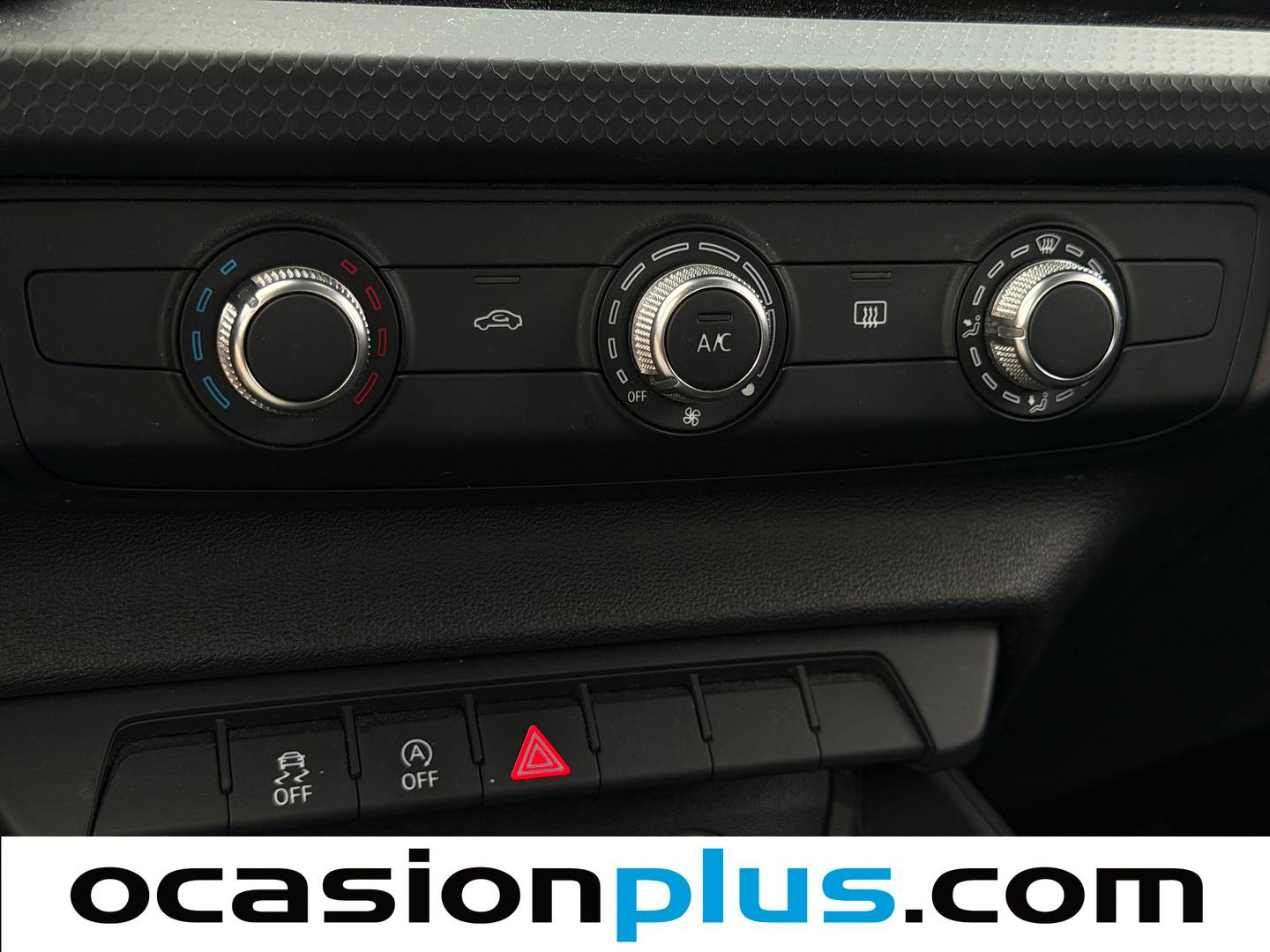 Paquetes del Audi A1 Audi A1 Sportback Advanced 25 TFSI (95 CV)