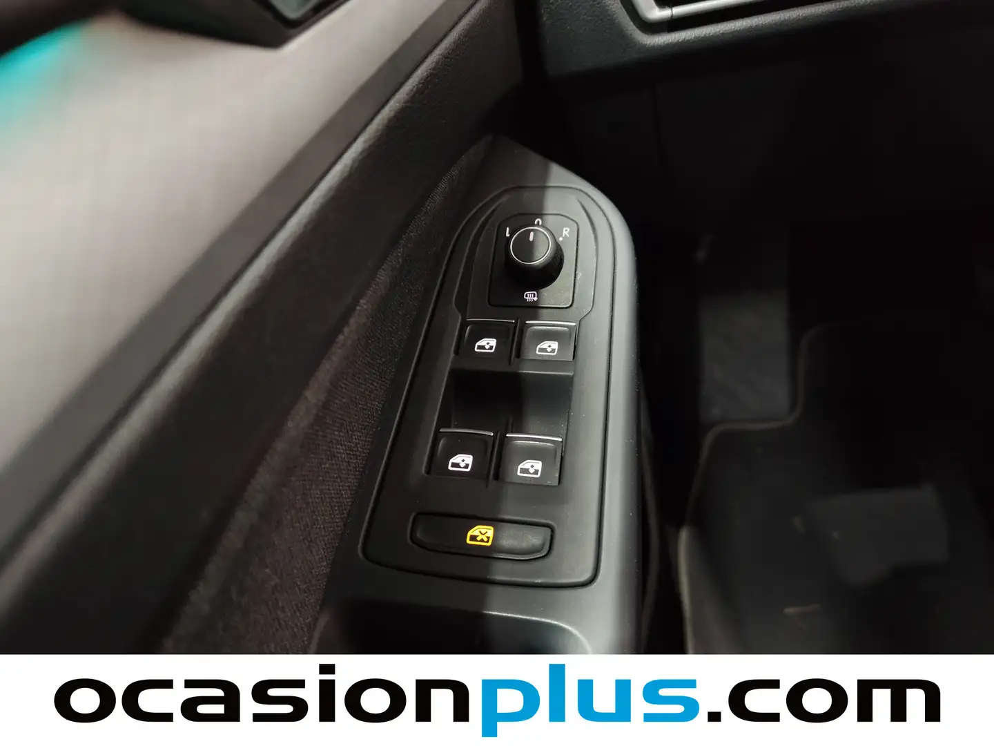 Foto Volkswagen Golf Volkswagen Golf Life 1.0 eTSI (110 CV) DSG