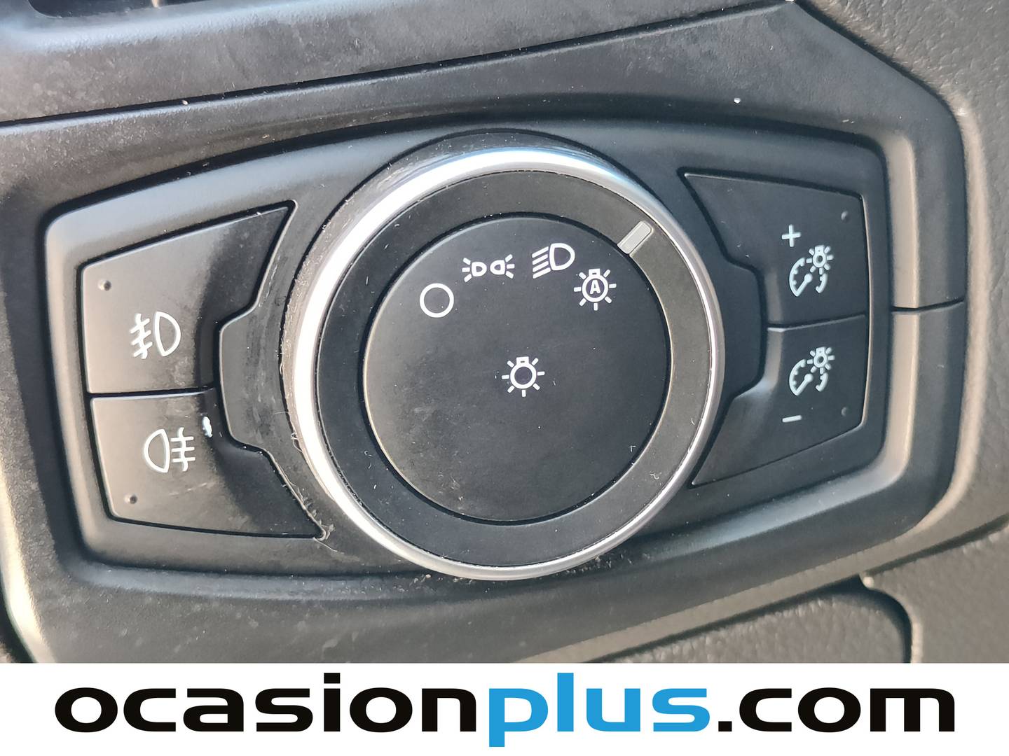 Ford Focus Ford Focus 1.0 Ecoboost S&S Titanium (125 CV) de segunda mano