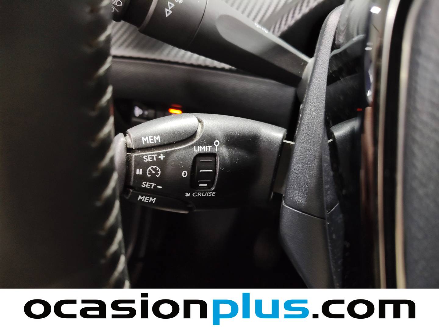 Foto Peugeot 2008 Peugeot 2008 BlueHDi 110 Allure Pack (110 CV)