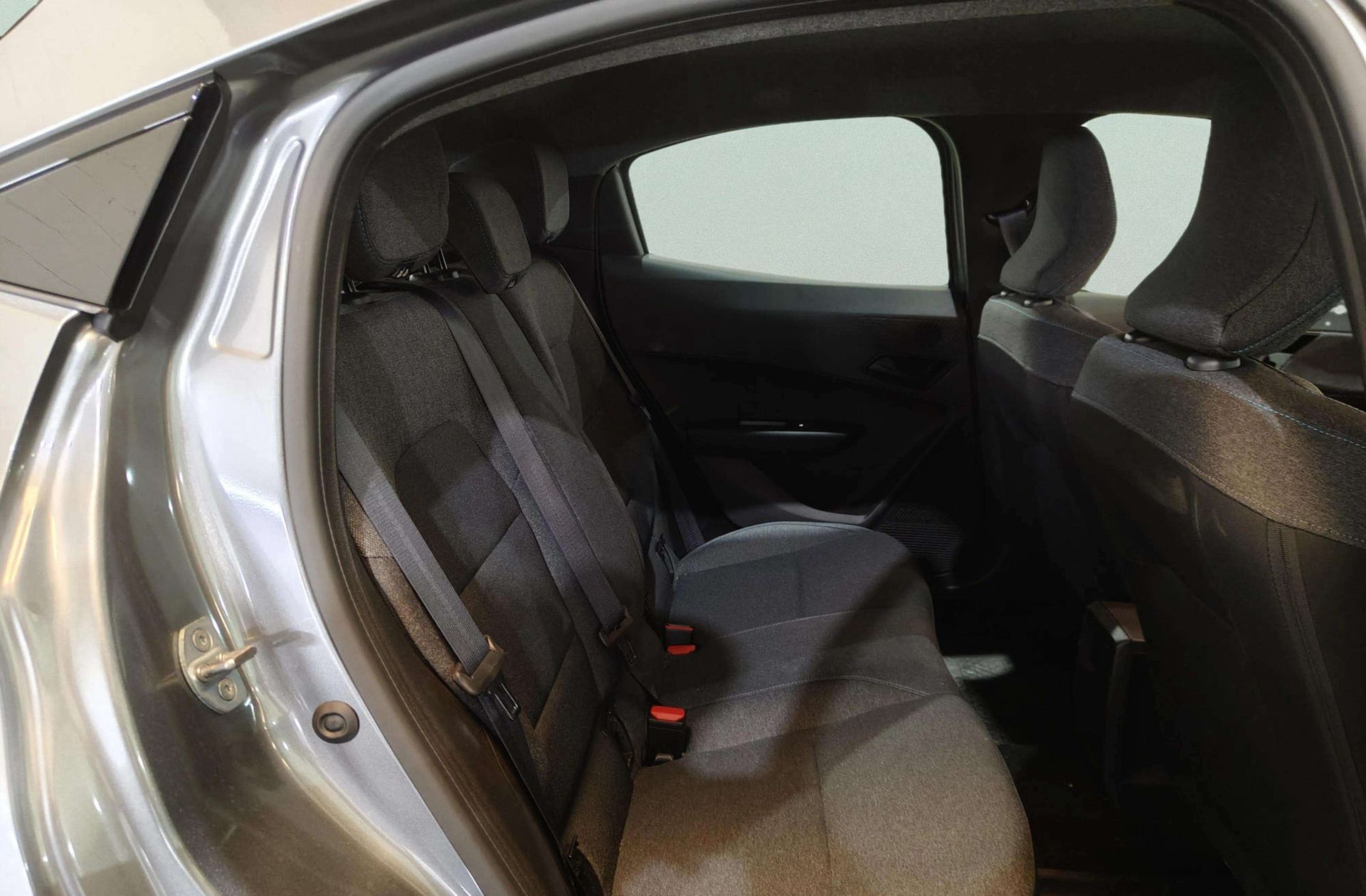 Renault Clio Evolution TCe - foto 17