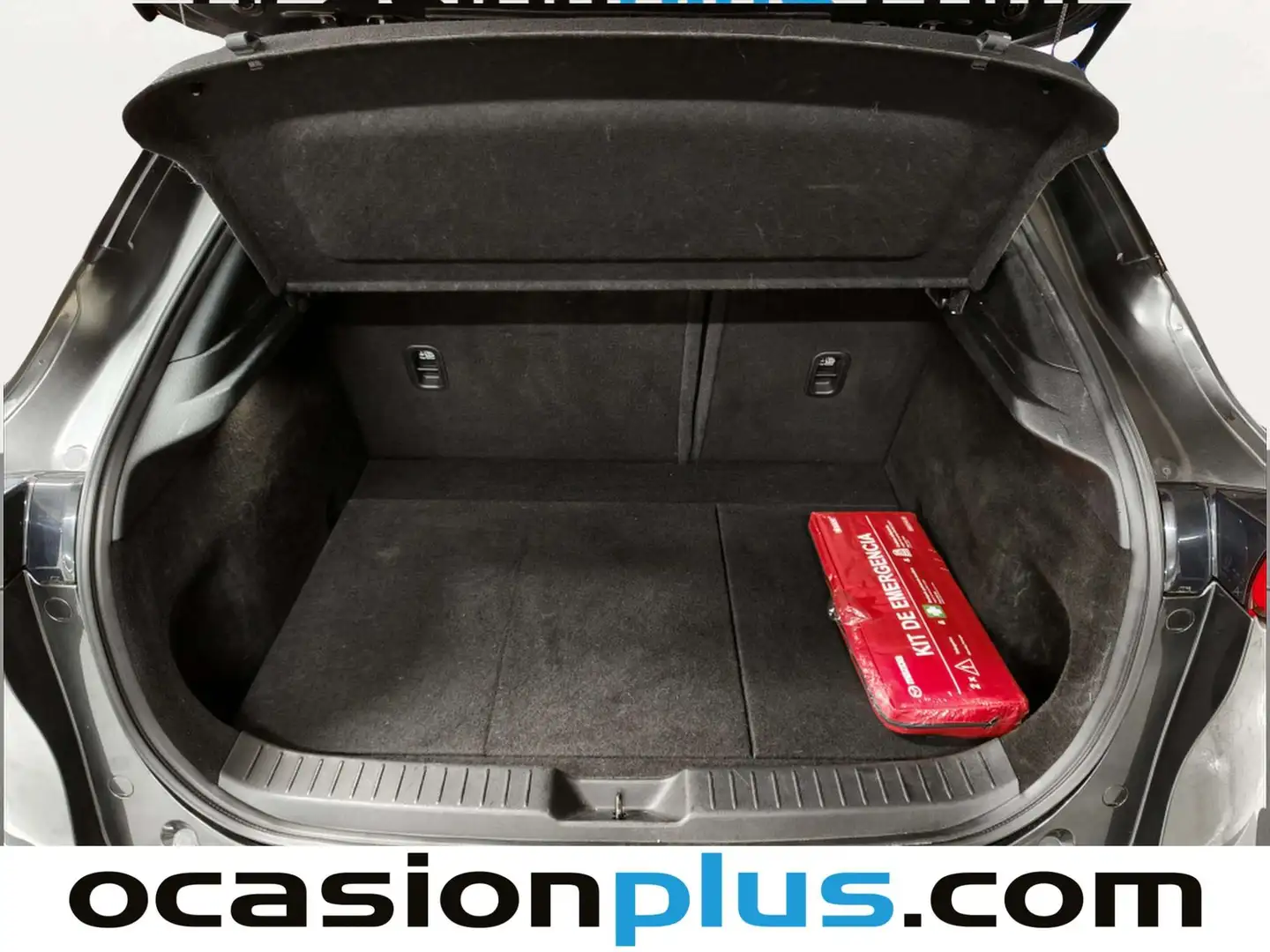 Foto Mazda CX-30 Mazda CX-30 2.0 Skyactiv-G Evolution 2WD (122 CV)