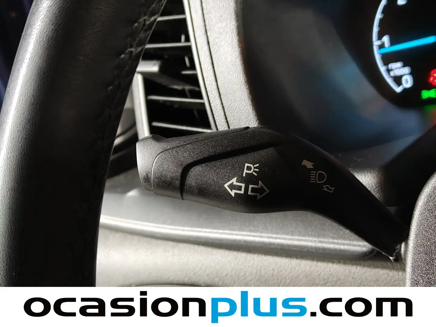 Foto Ford Transit Custom Ford Transit Custom Mixto 2.0 TDCI L1 310 Trend (130 CV) 6 Plazas