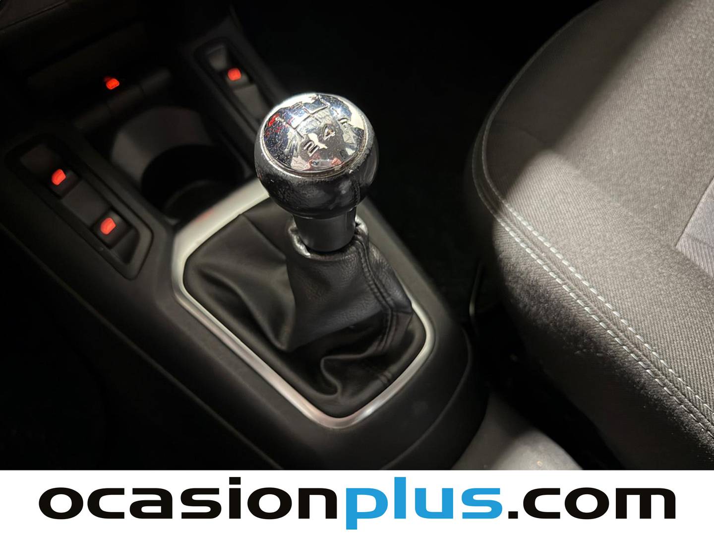 Foto Citroën C-Elysée Citroen C-Elysee BlueHDi 100 Exclusive (100 CV)