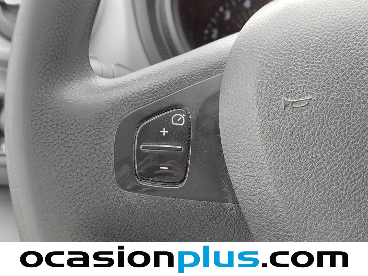 Extras y acabados del Renault Trafic Renault Trafic Combi Mixto N1 Energy Blue dCi (120 CV) 6 Plazas