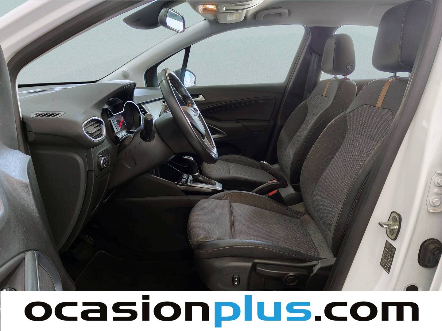 Foto asientos delanteros Opel Crossland Opel Crossland 1.5D Business Elegance Auto (120 CV)