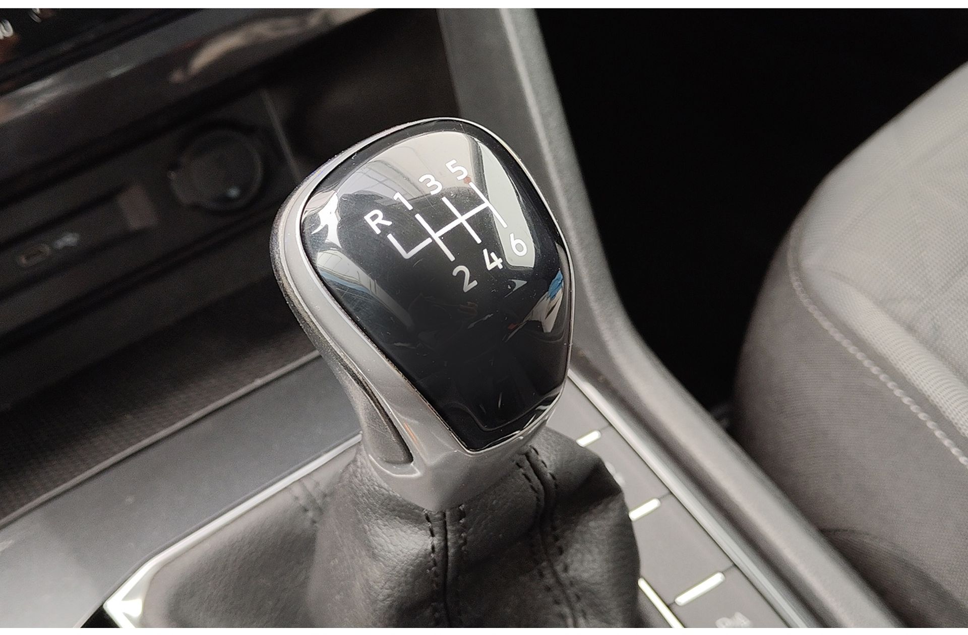 Volkswagen Tiguan Life 1.5 TSI - foto 5