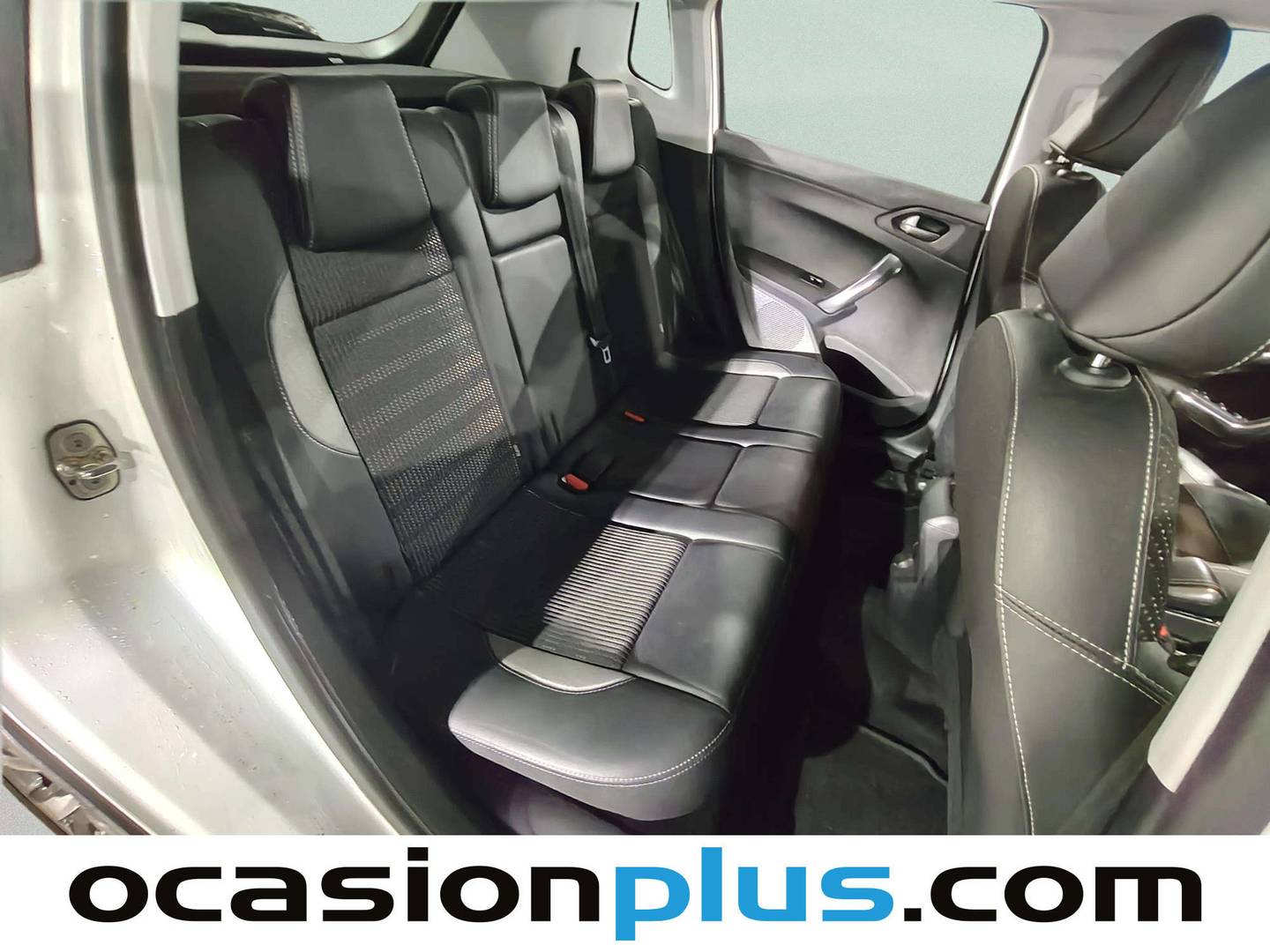 Foto Peugeot 2008 Peugeot 2008 PureTech 110 S&S Allure (110 CV)