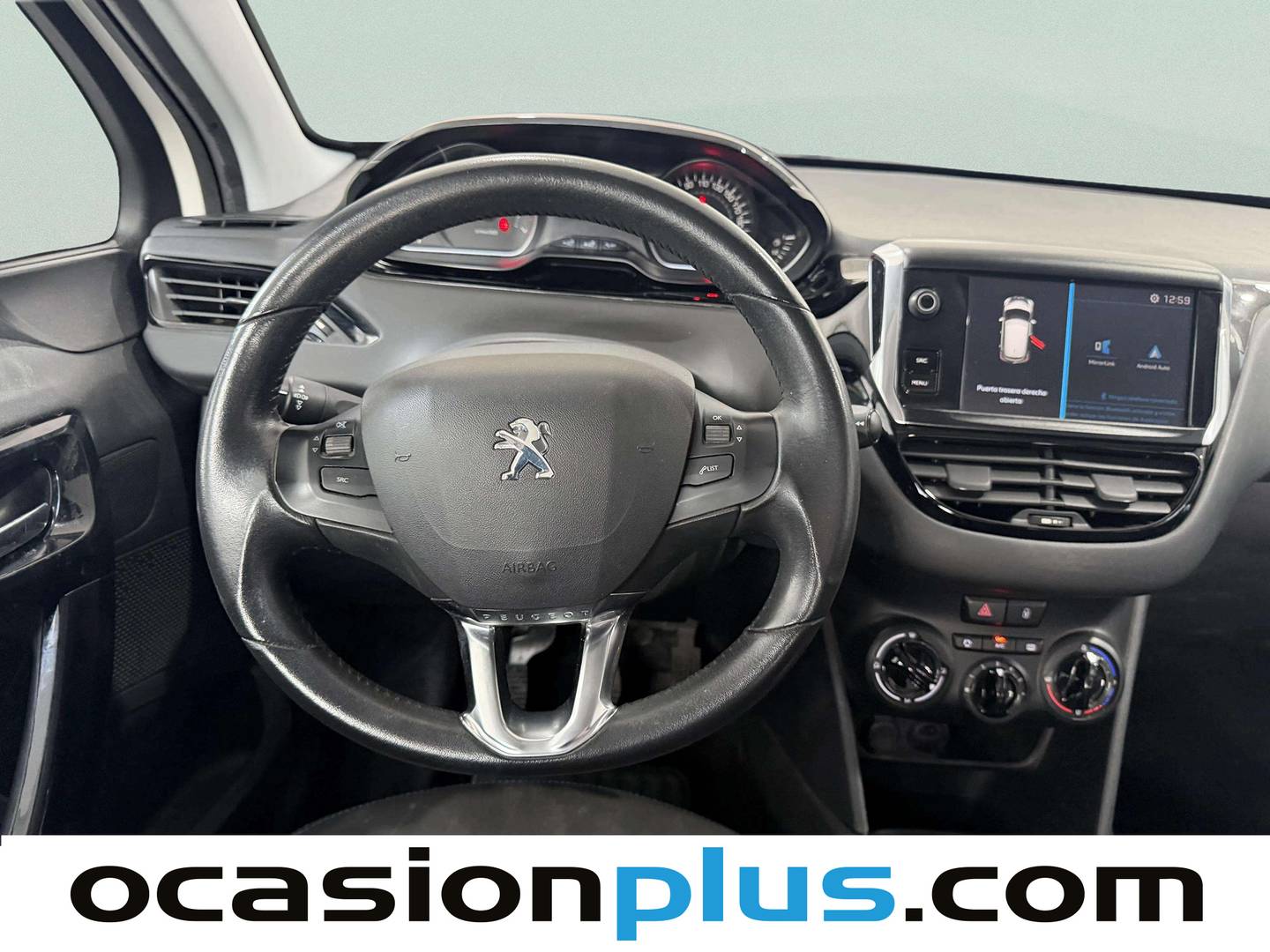 Peugeot 208 Peugeot 208 PureTech Signature (82 CV) manual