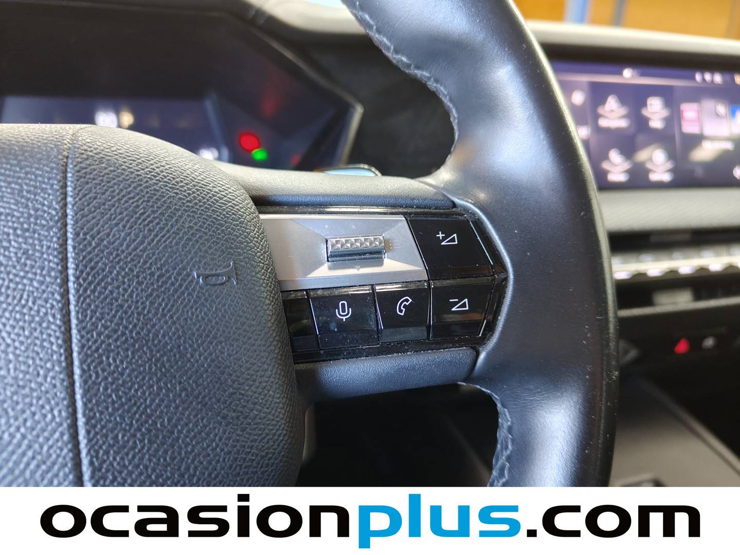 Foto DS DS4 DS DS4 BlueHDi 130 Trocadero Auto 96 kW (130 CV)