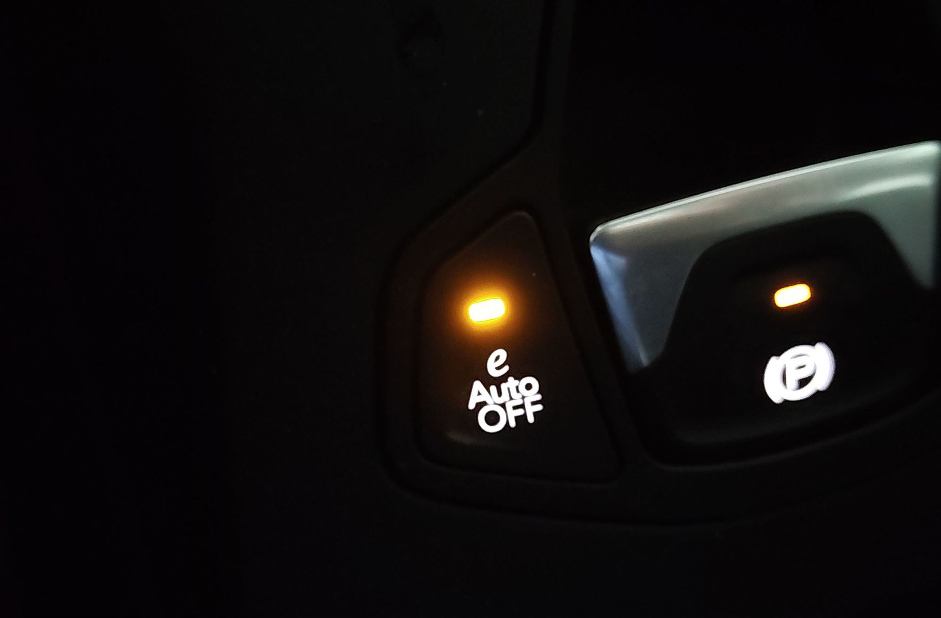 Jeep Renegade eHybrid 1.5 Altitude DCT - foto 31
