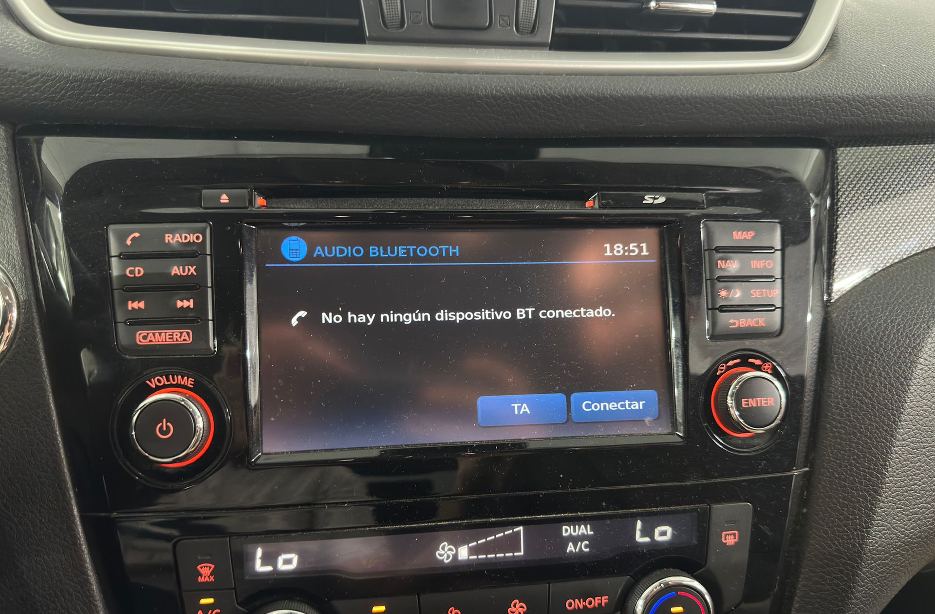 Nissan X-Trail dCi 130 N-Connecta - foto 32