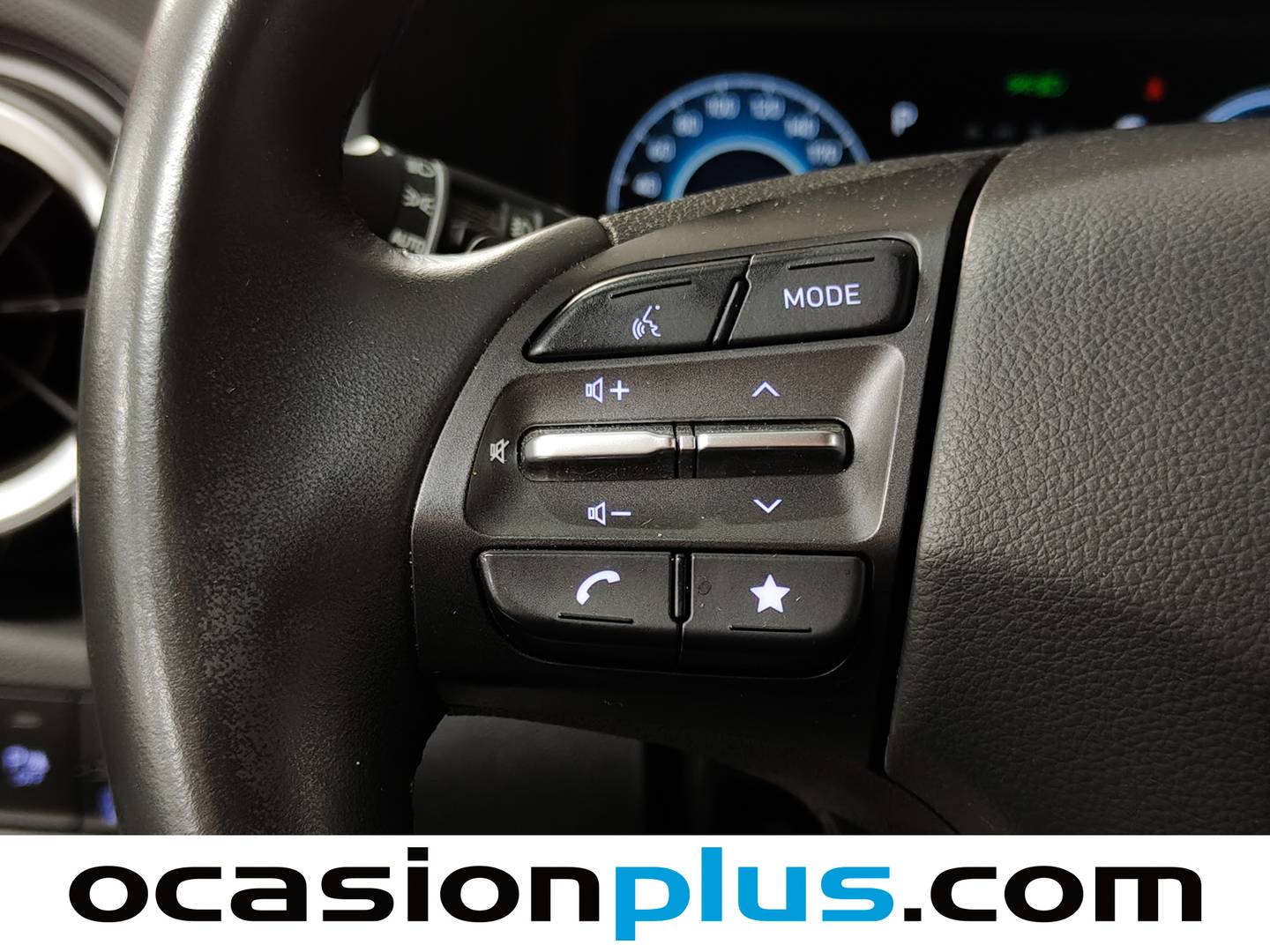 Foto Hyundai Kona Hyundai Kona 1.6 GDI HEV Maxx DCT (141 CV)