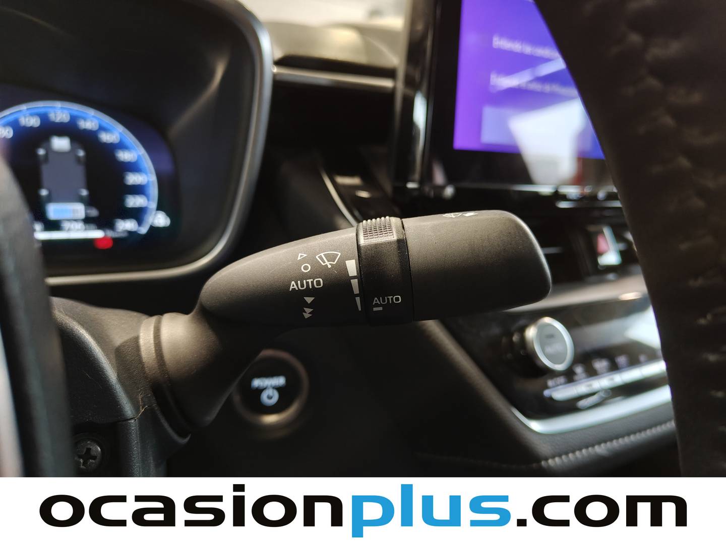 Foto Toyota Corolla Toyota Corolla 140H Style 103 kW (140 CV)