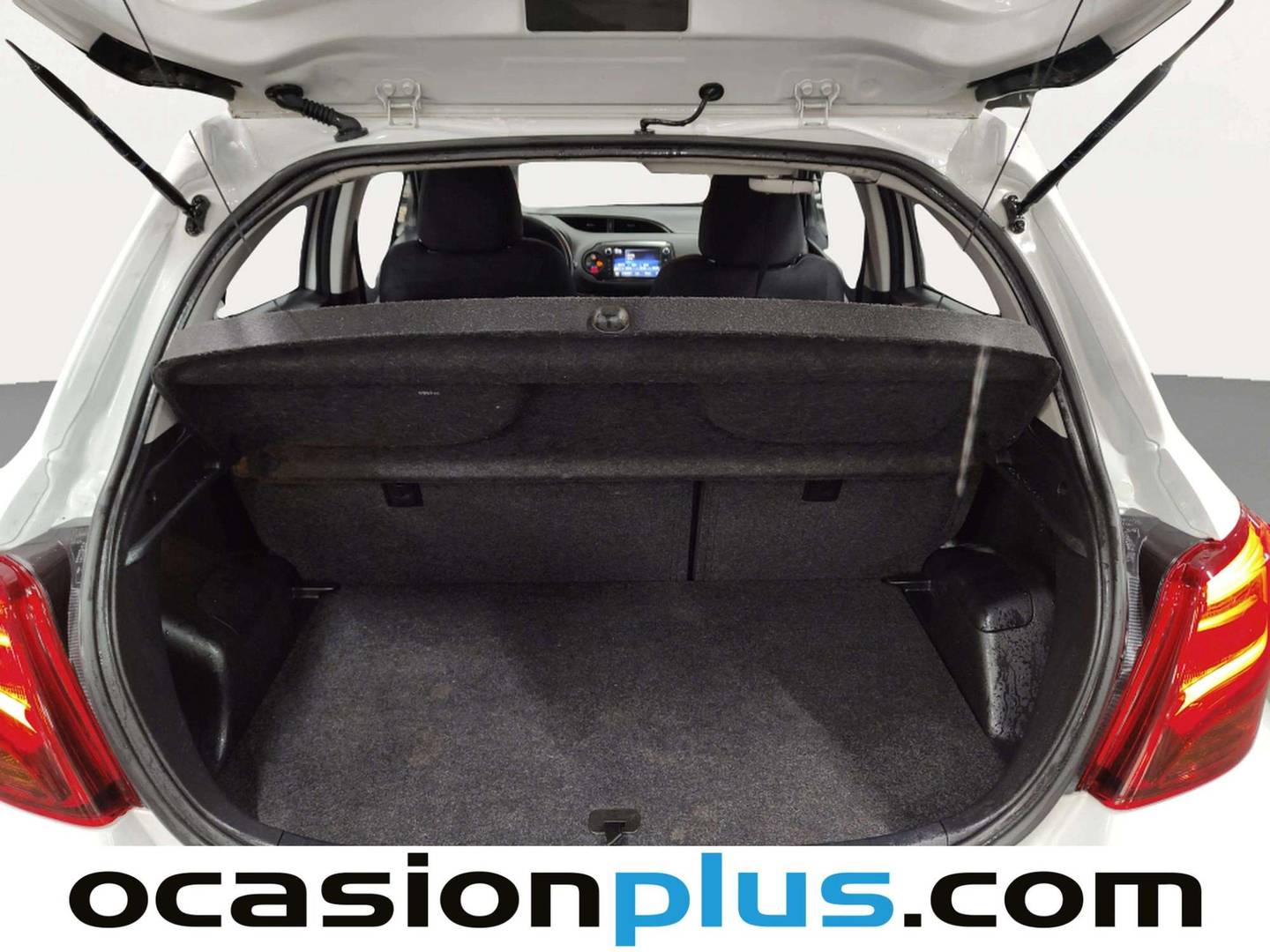 Fotos maletero Toyota Yaris Toyota Yaris 1.5 Hybrid Active (100 CV)