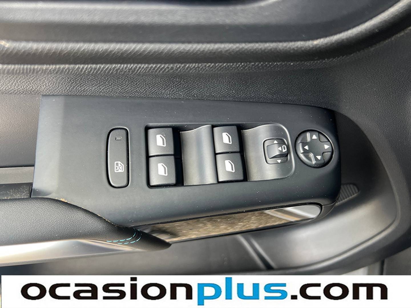 Foto Citroën C5 Aircross Citroen C5 Aircross PureTech 130 S&S Shine Pack EAT8 (131 CV)