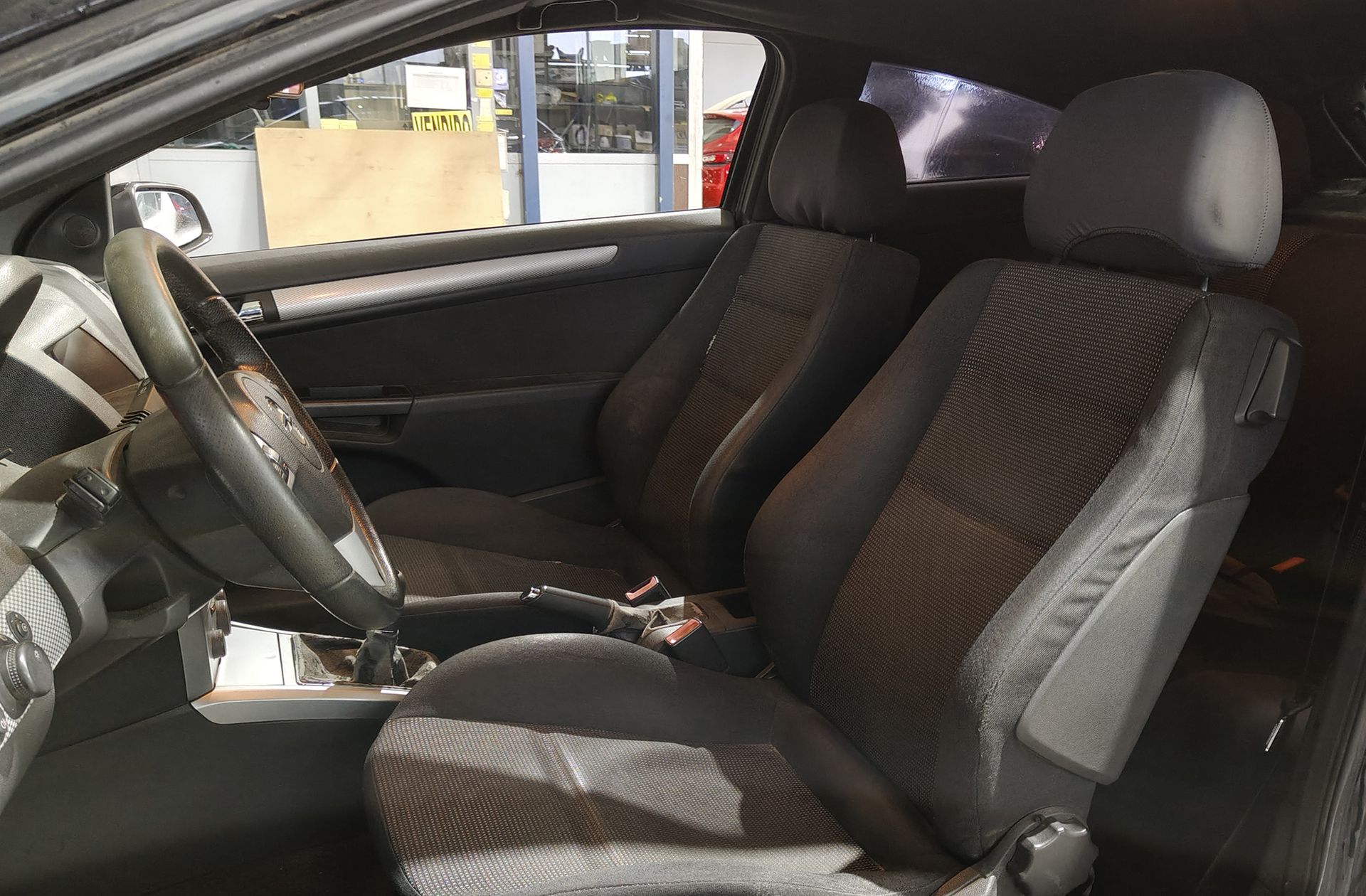 Opel Astra 1.6 CDTI Sport - foto 9