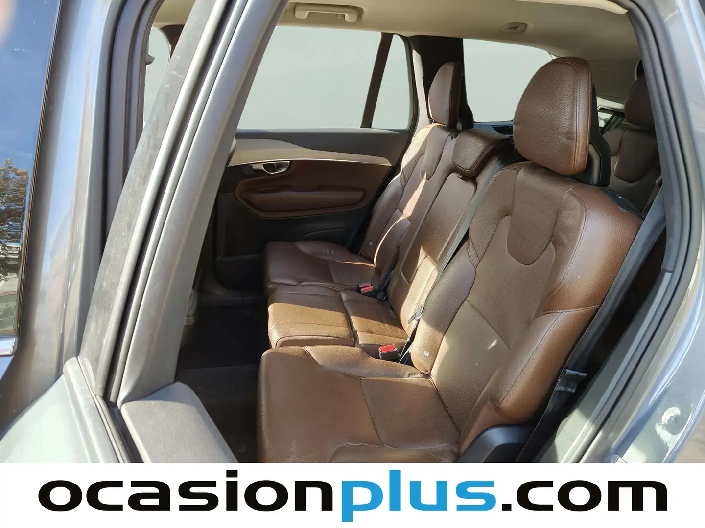 Foto Volvo XC90 Volvo XC90 B5 D Business Plus AWD Auto (235 CV)