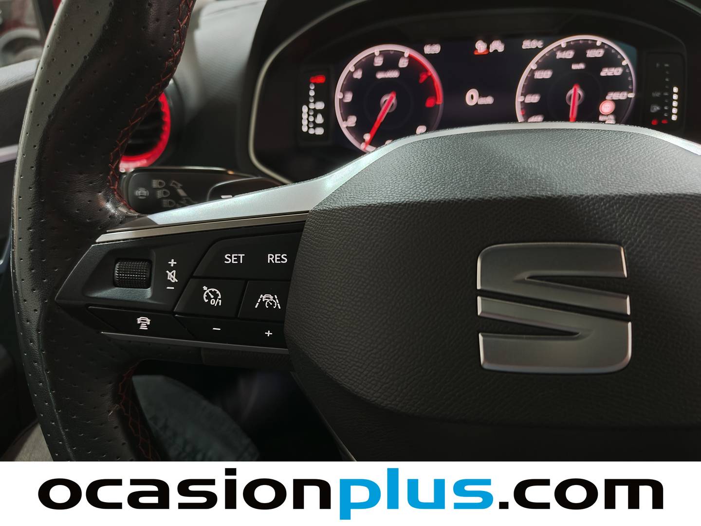 Foto Seat Arona SEAT Arona 1.5 TSI S&S FR XL DSG (150 CV)