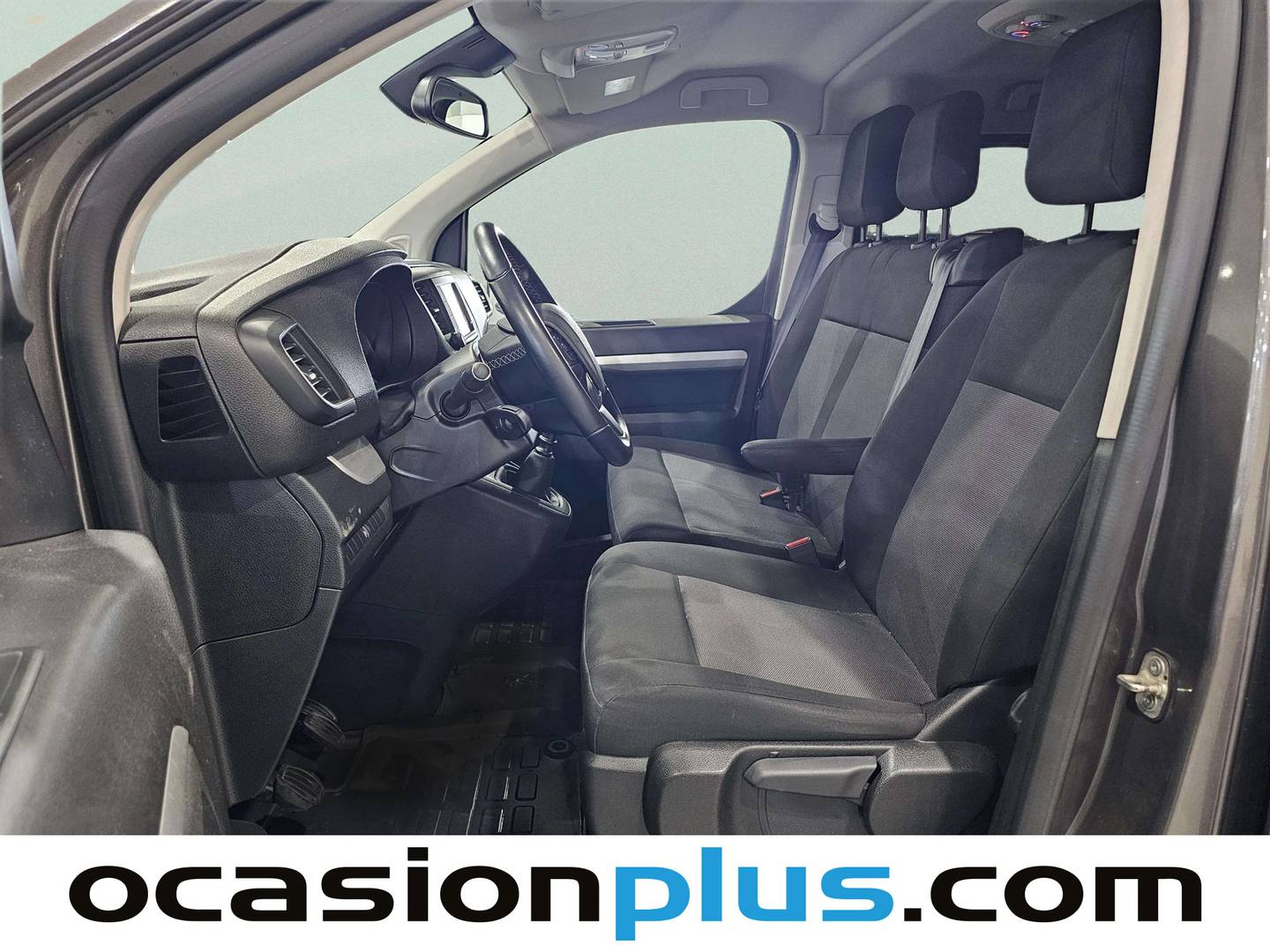 Foto asientos traseros Peugeot Traveller Peugeot Traveller BlueHDi 120 S&S Business Standard (120 CV) 9 PLAZAS