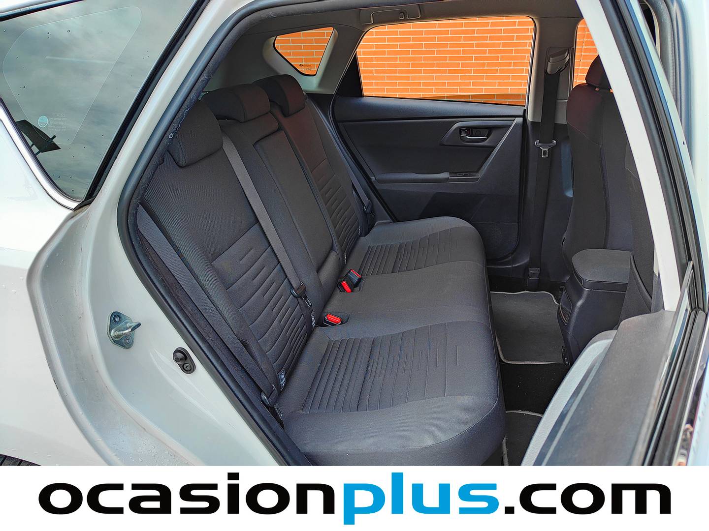 Toyota Auris Toyota Auris 140H Hybrid Active (Business Plus) (136 CV) km 0