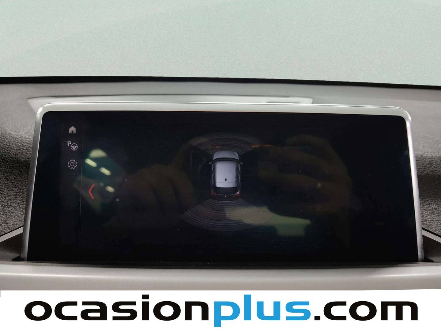 Equipamiento del BMW X1 BMW X1 sDrive16d  (116 CV)