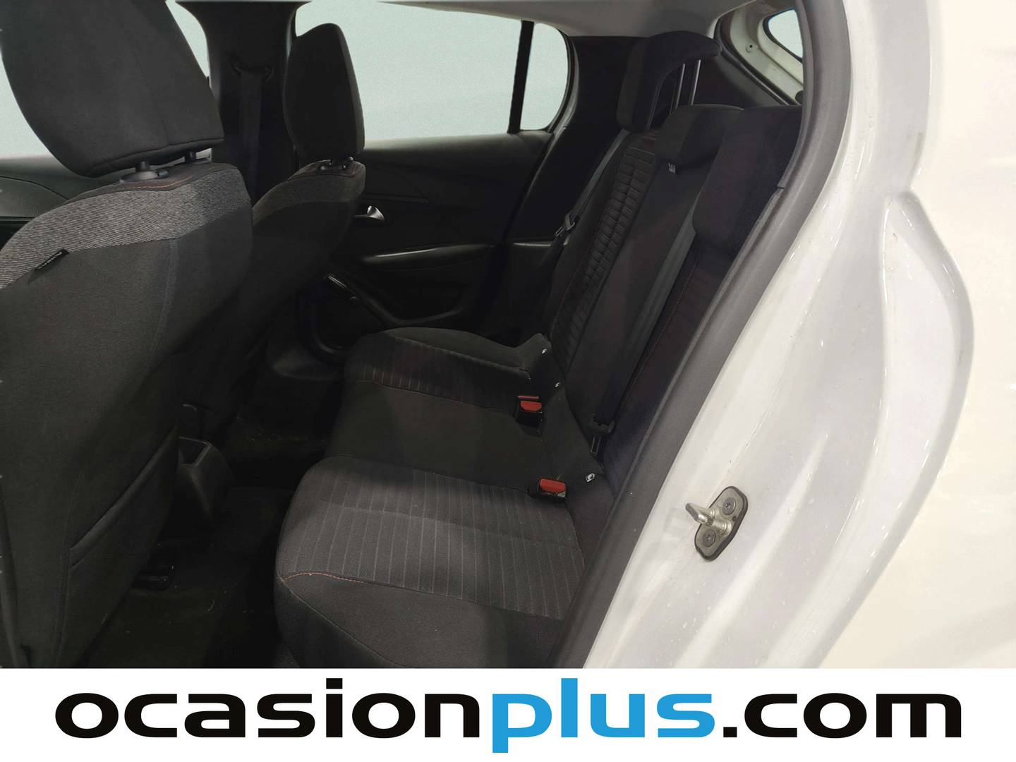 Foto asientos traseros Peugeot 208 Peugeot 208 BlueHDi 100 Active (100 CV)