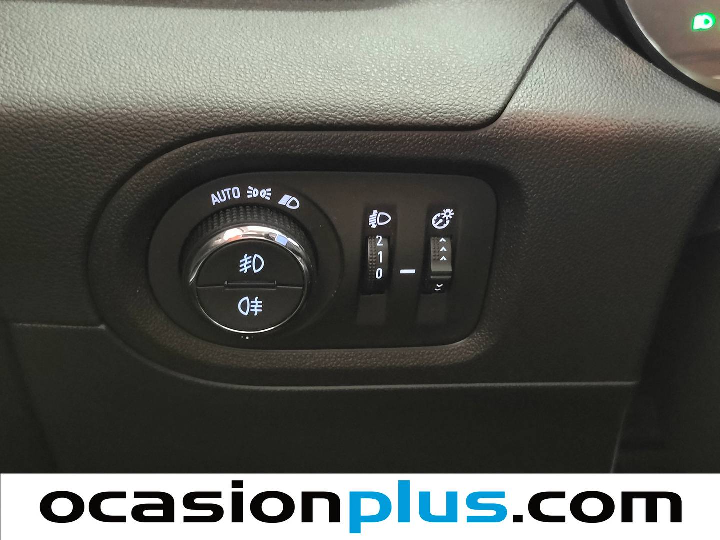 Extras del Opel Grandland X Opel Grandland X 1.2 Turbo Design Line Auto (130 CV)