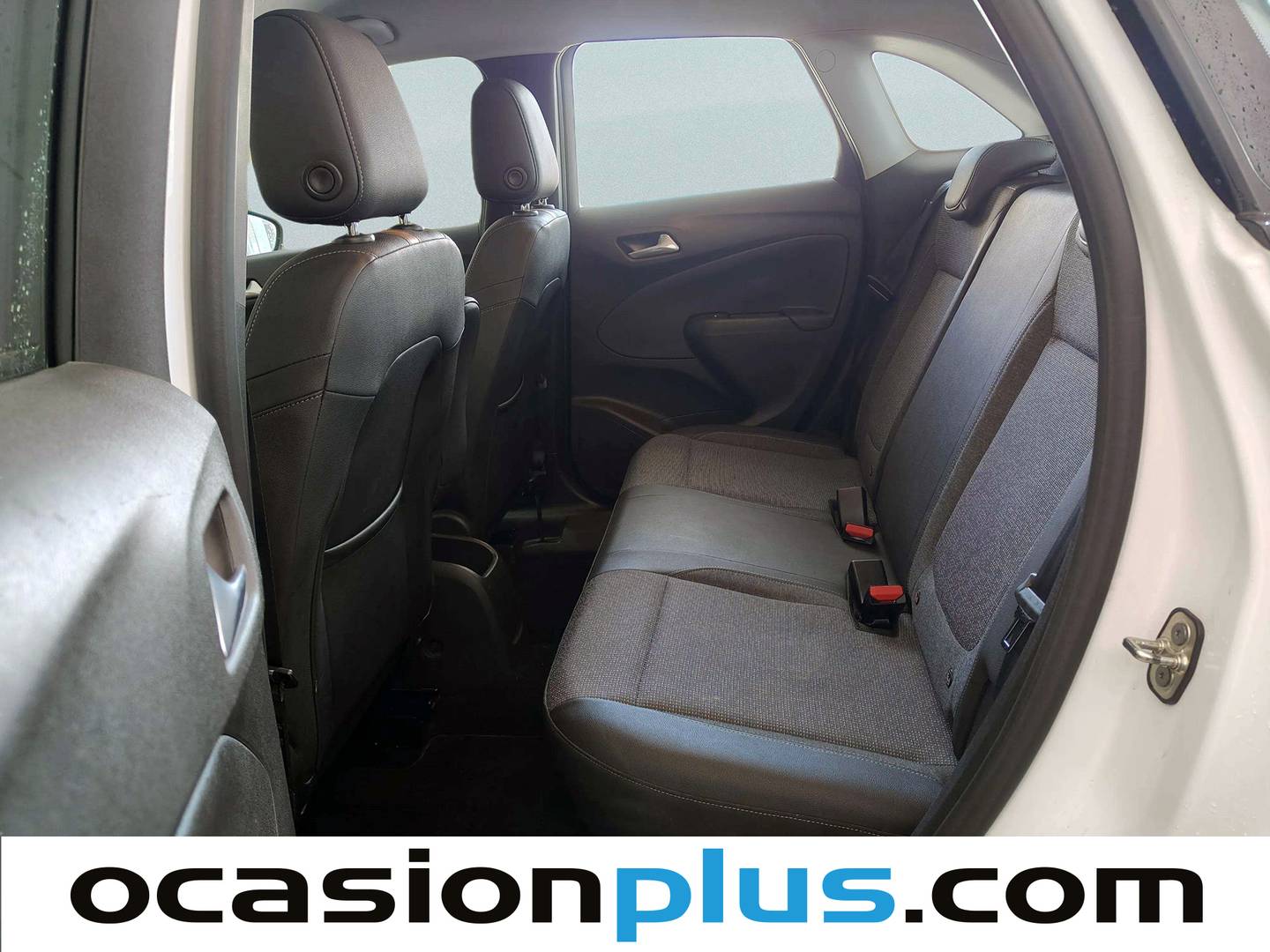 Foto asientos traseros Opel Crossland Opel Crossland 1.5D Business Elegance Auto (120 CV)