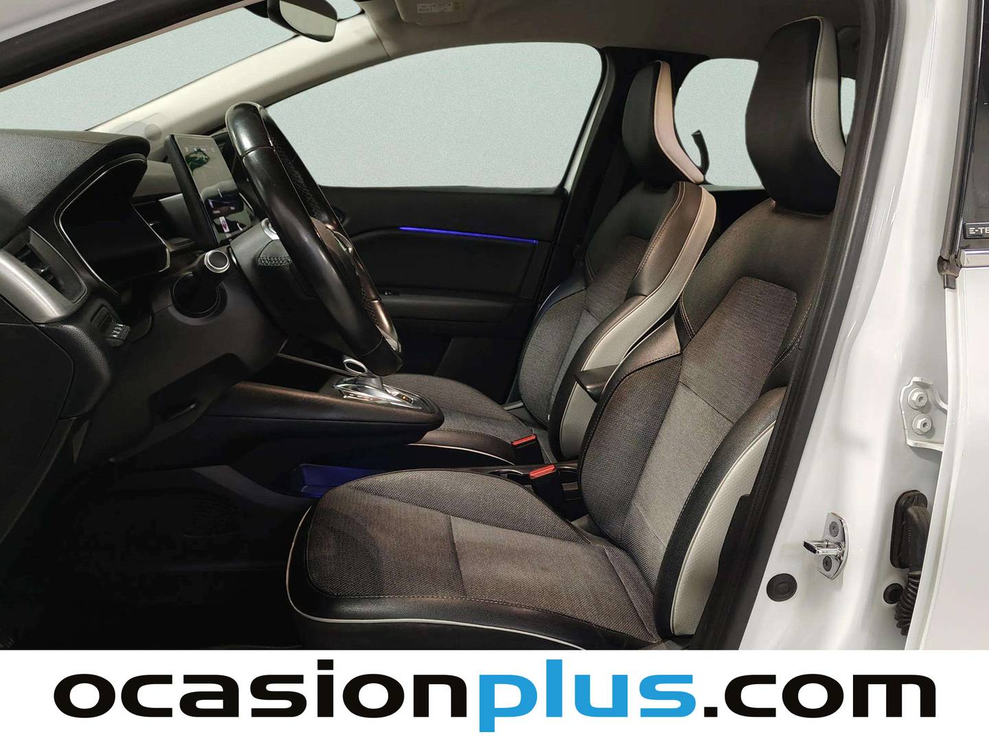 Foto asientos delanteros Renault Captur Renault Captur Zen E-TECH Híbrido enchufable (160 CV)