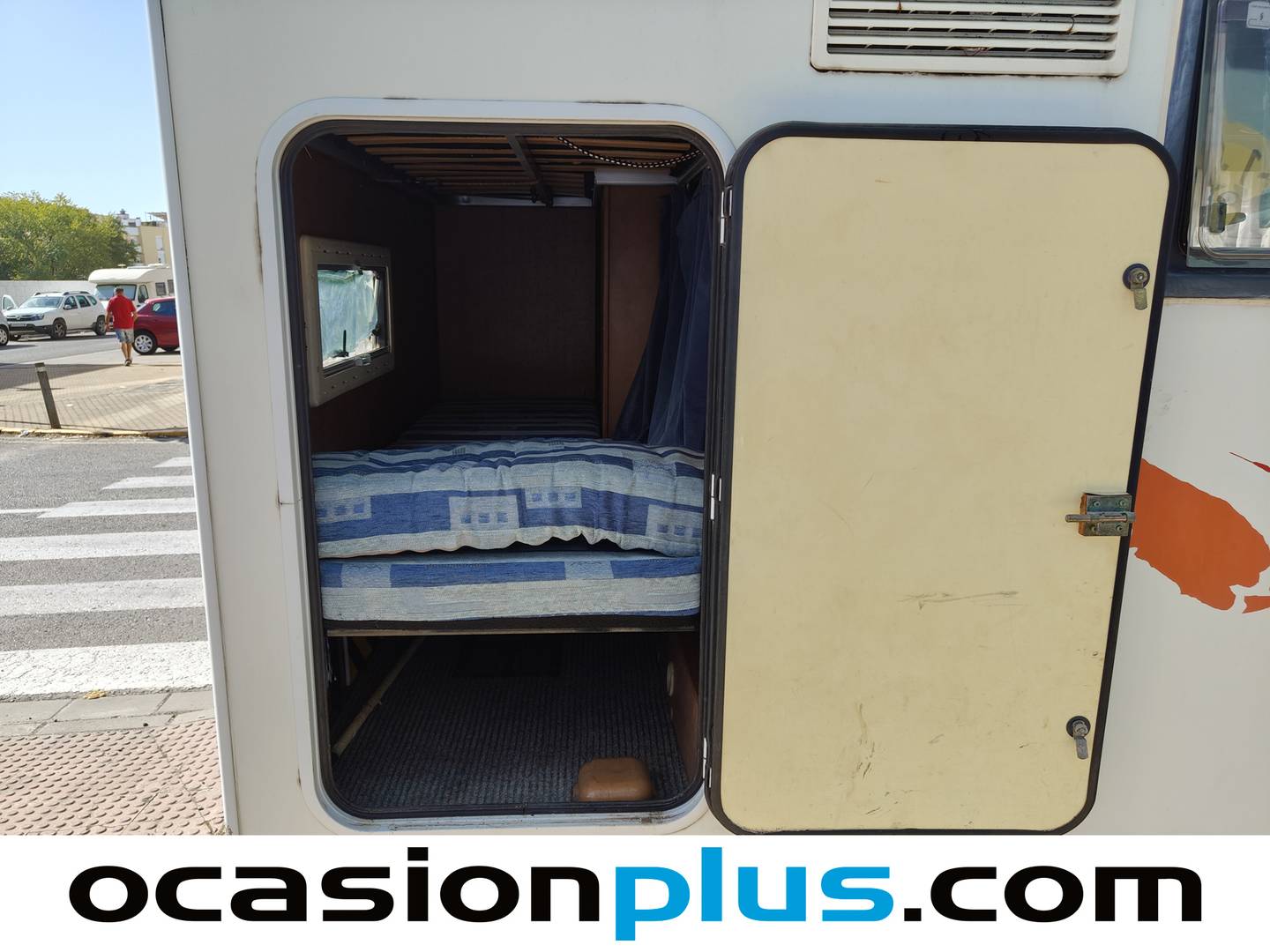 Foto Benimar ANTHUS Benimar ANTHUS 2.3 Diesel 5000 LF (110 CV) 4 Plazas