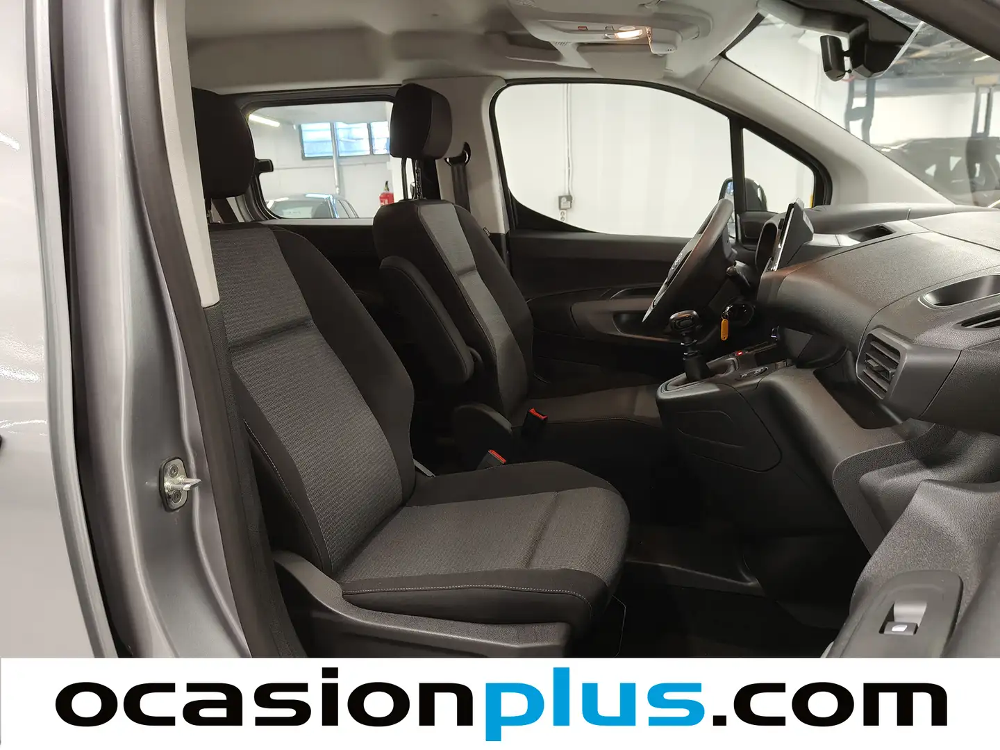Foto Toyota Proace City Verso Toyota Proace City Verso 1.5D Family Active L1 (131 CV)