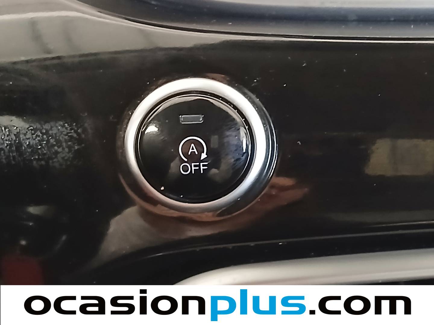 Equipamiento del Fiat 500X Fiat 500X 1.6 MultiJet Lounge 4x2 (120 CV)