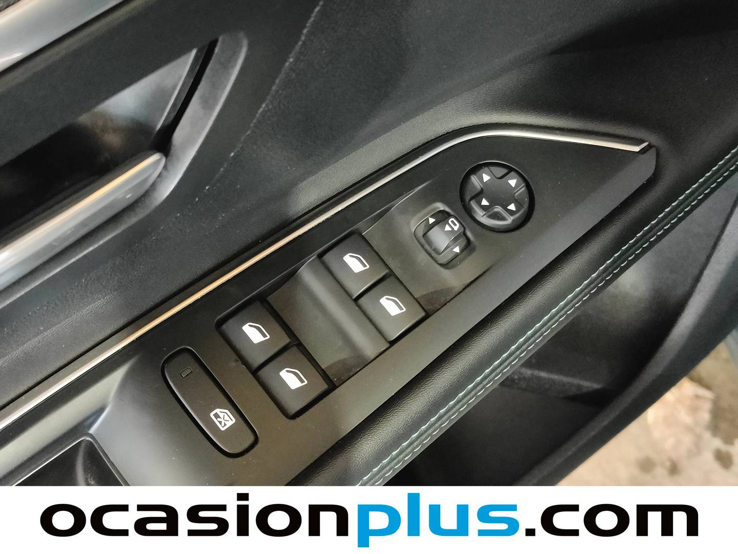 Peugeot 5008 Peugeot 5008 PureTech 130 S&S Allure Pack EAT8 (130 CV) 7 Plazas de ocasión